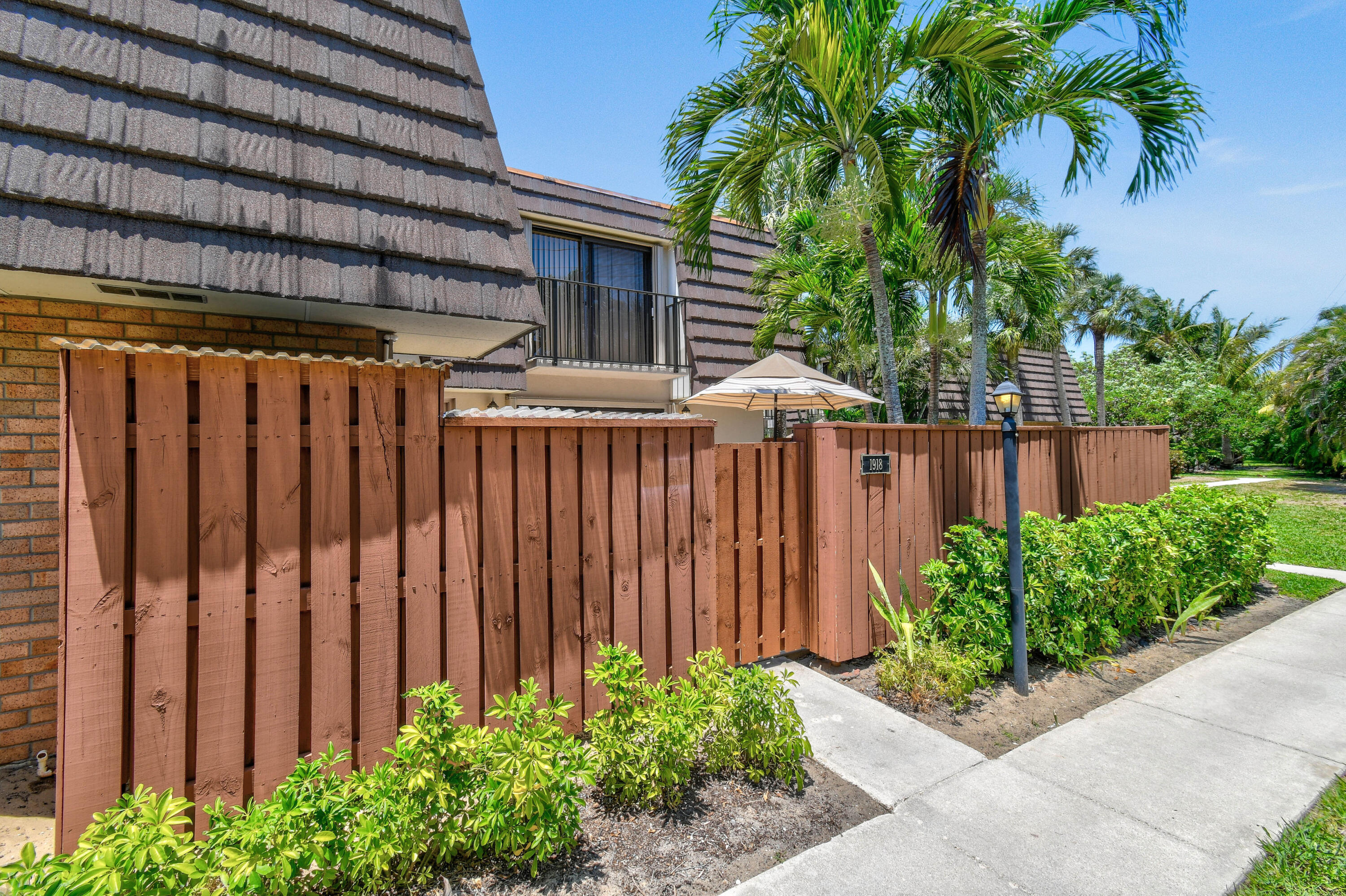 LAKES AT THE BLUFFS - Residential Lease