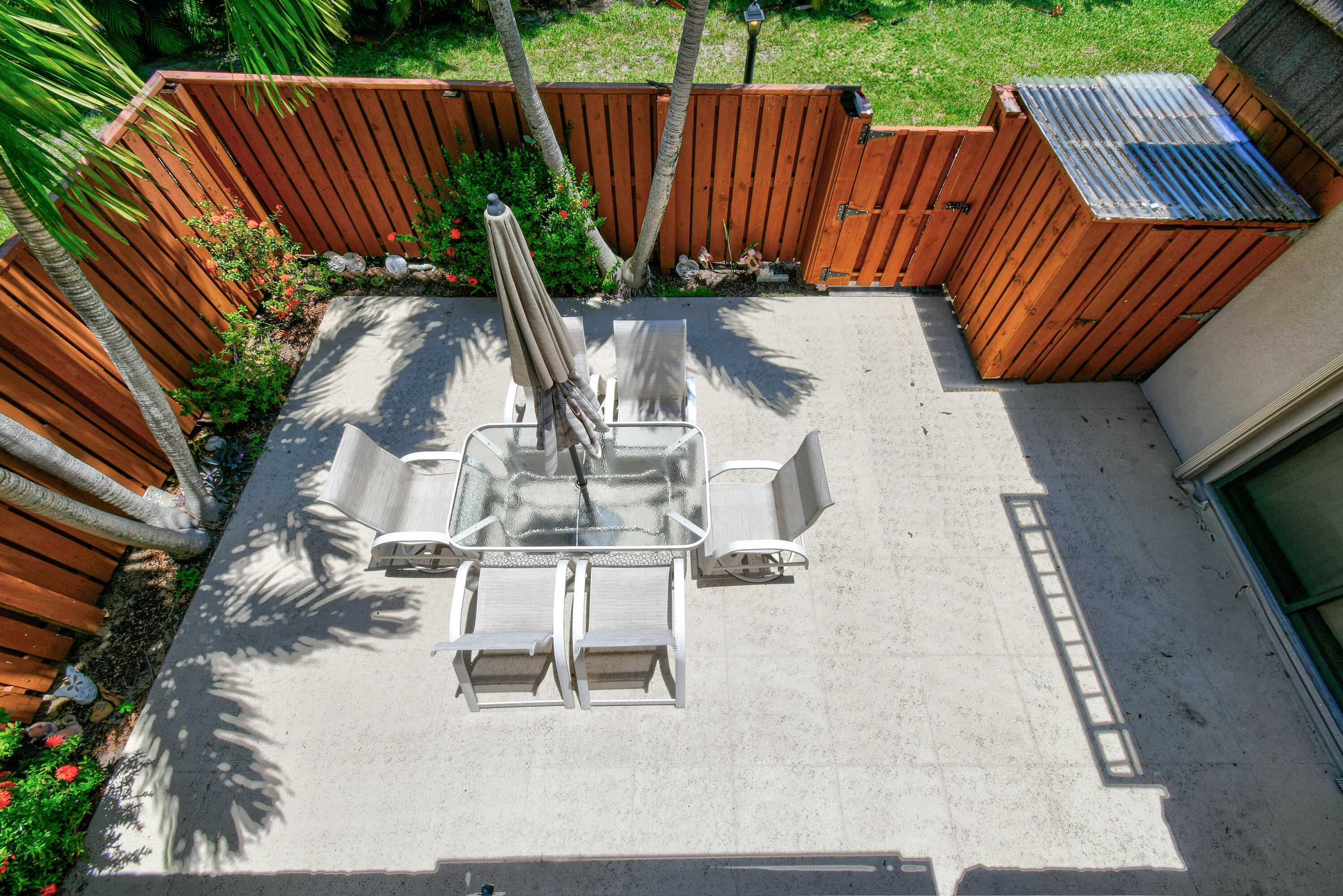 LAKES AT THE BLUFFS - Residential Lease