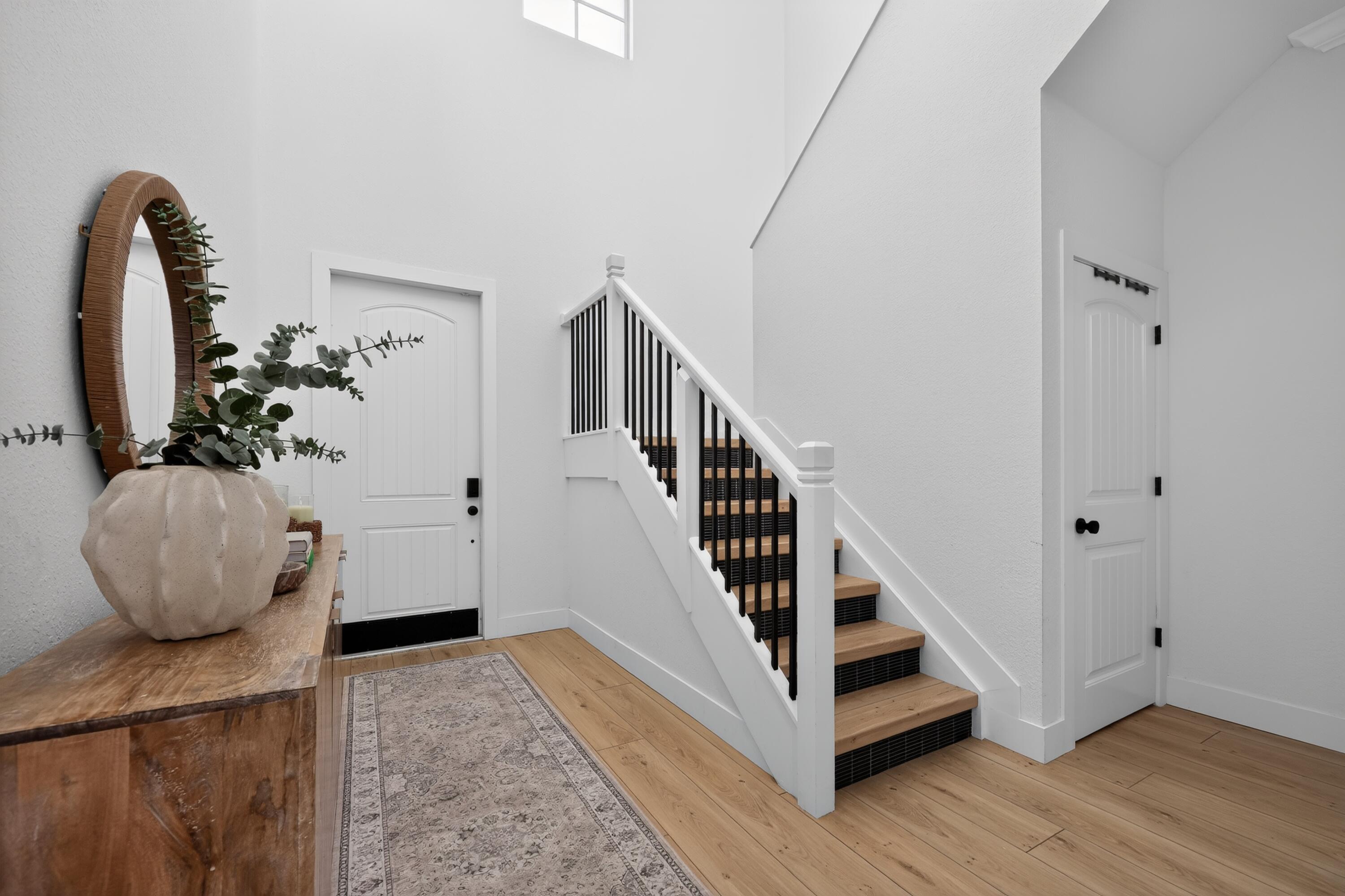 LIMESTONE CAY - Residential