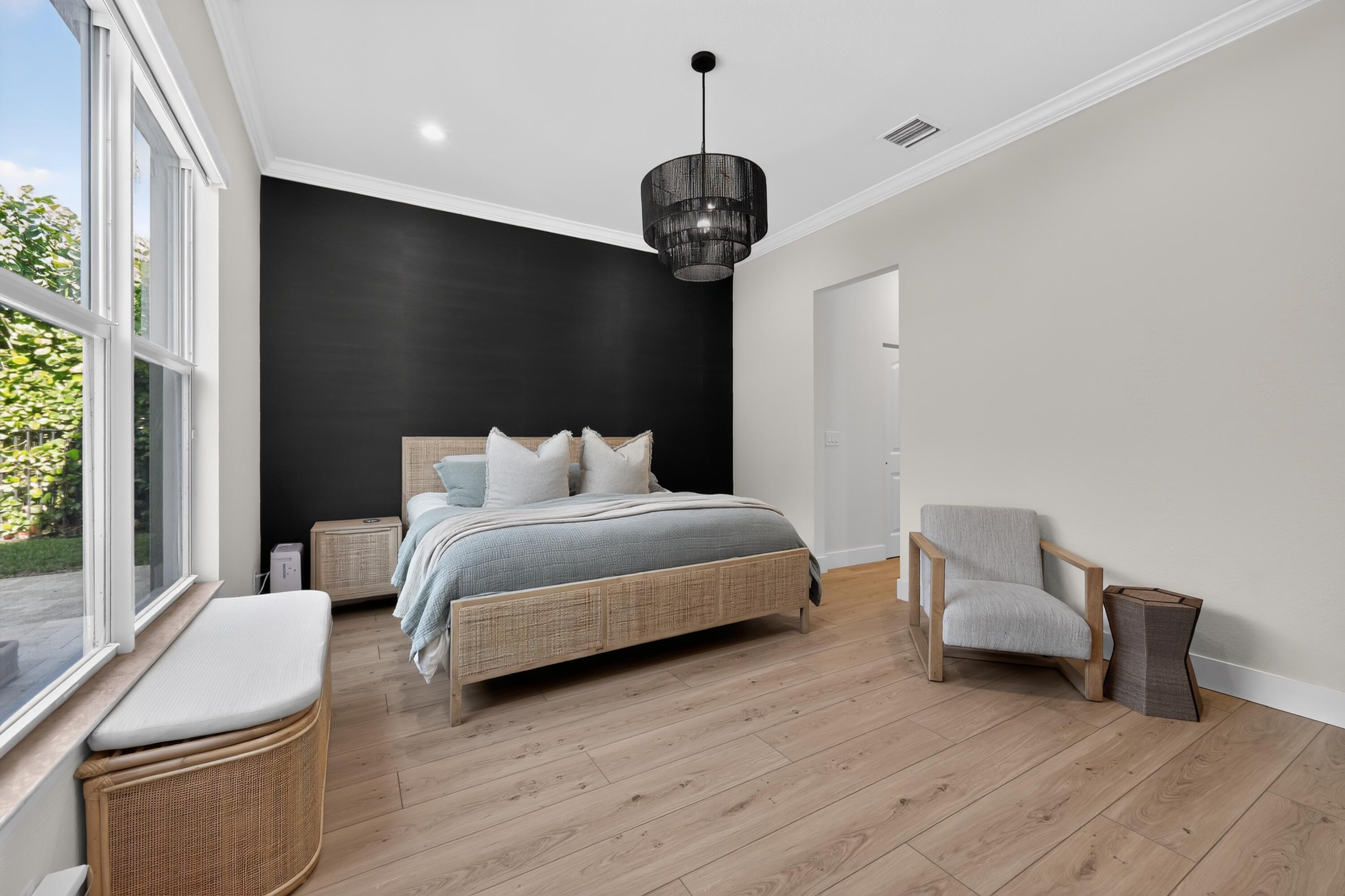 LIMESTONE CAY - Residential
