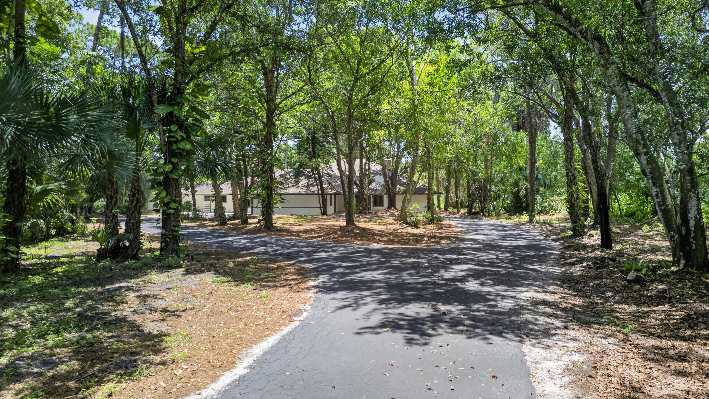 CRANE CREEK COUNTRY CLUB - Residential