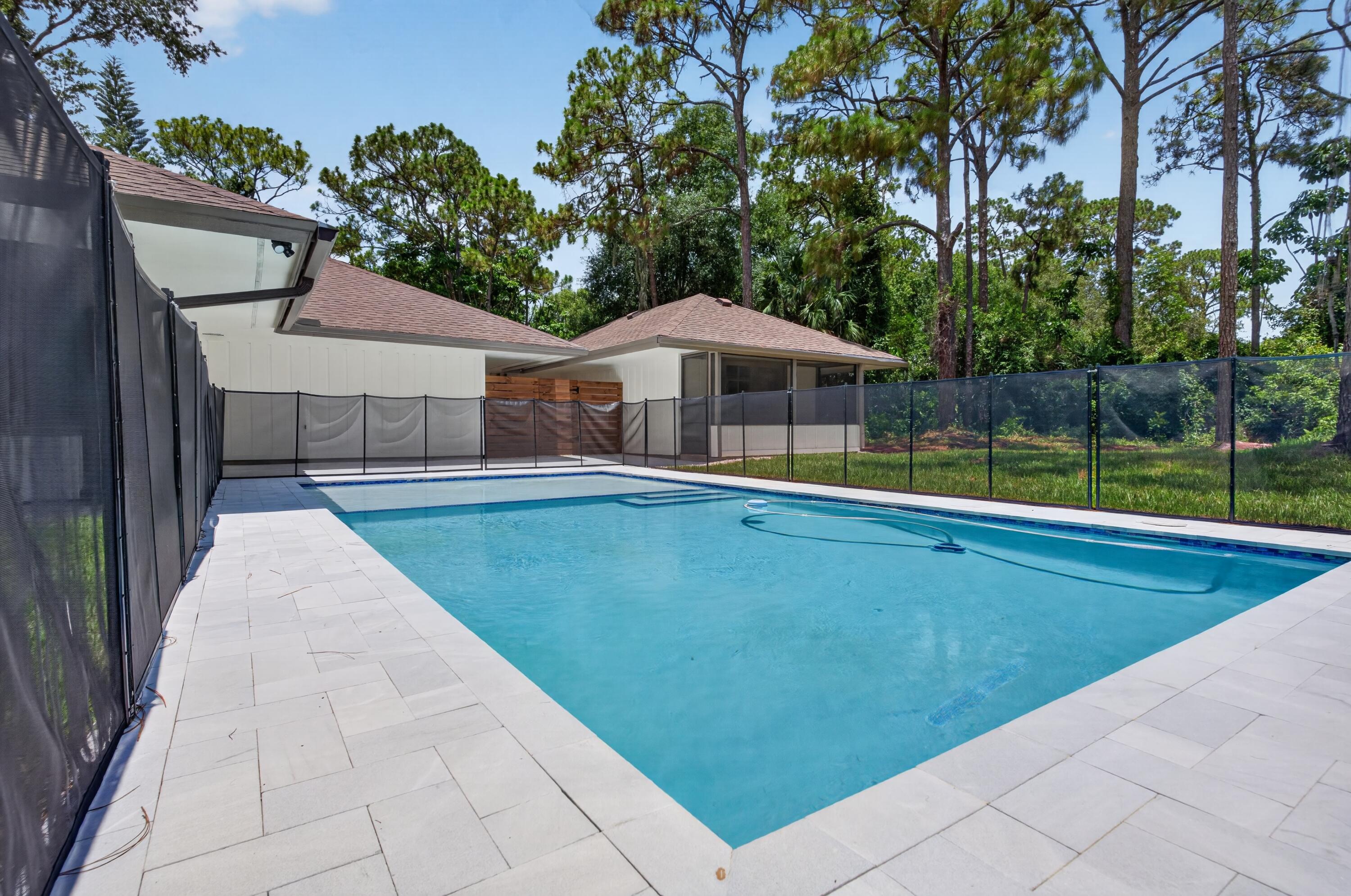 CRANE CREEK COUNTRY CLUB - Residential
