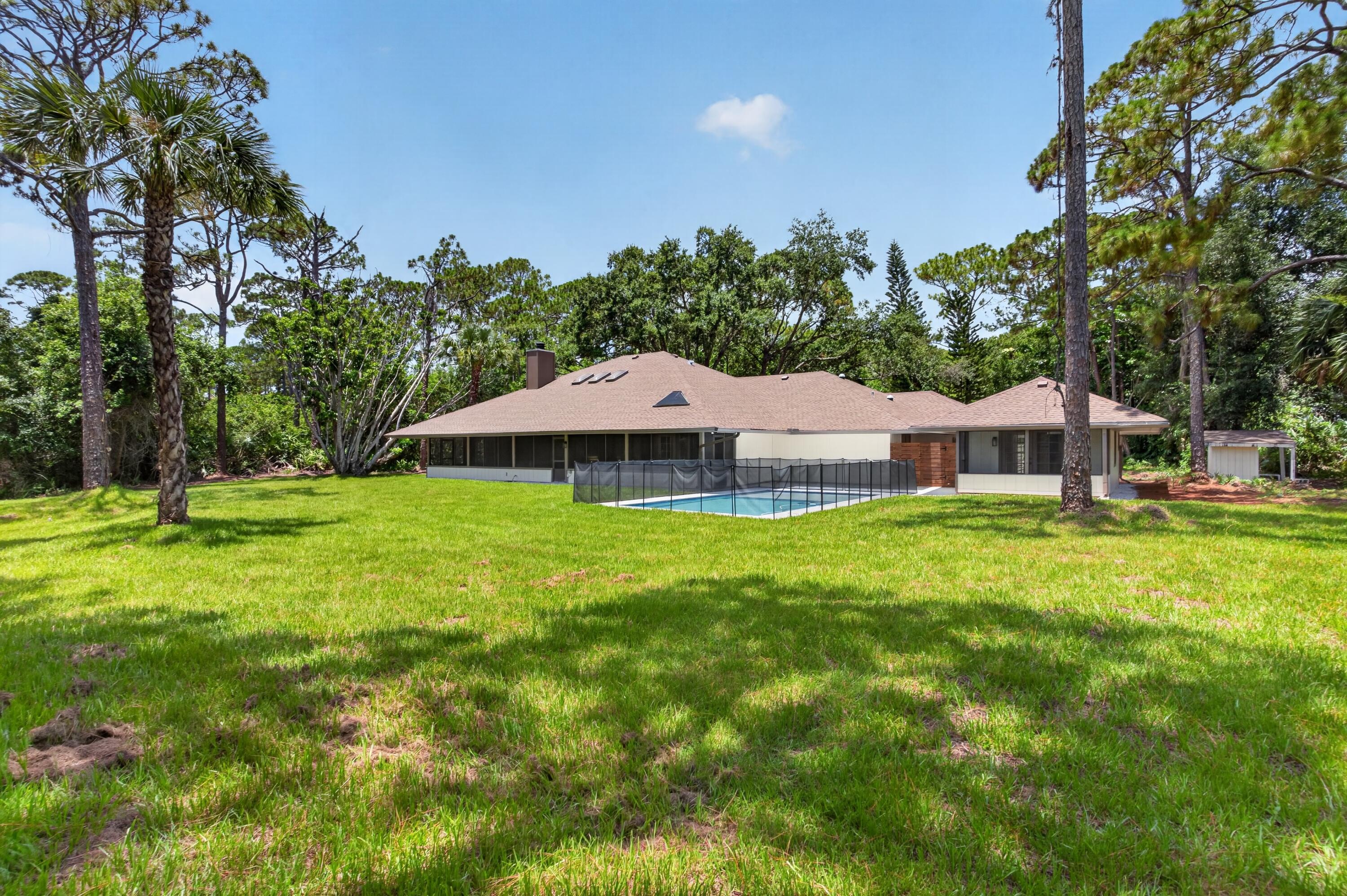 CRANE CREEK COUNTRY CLUB - Residential