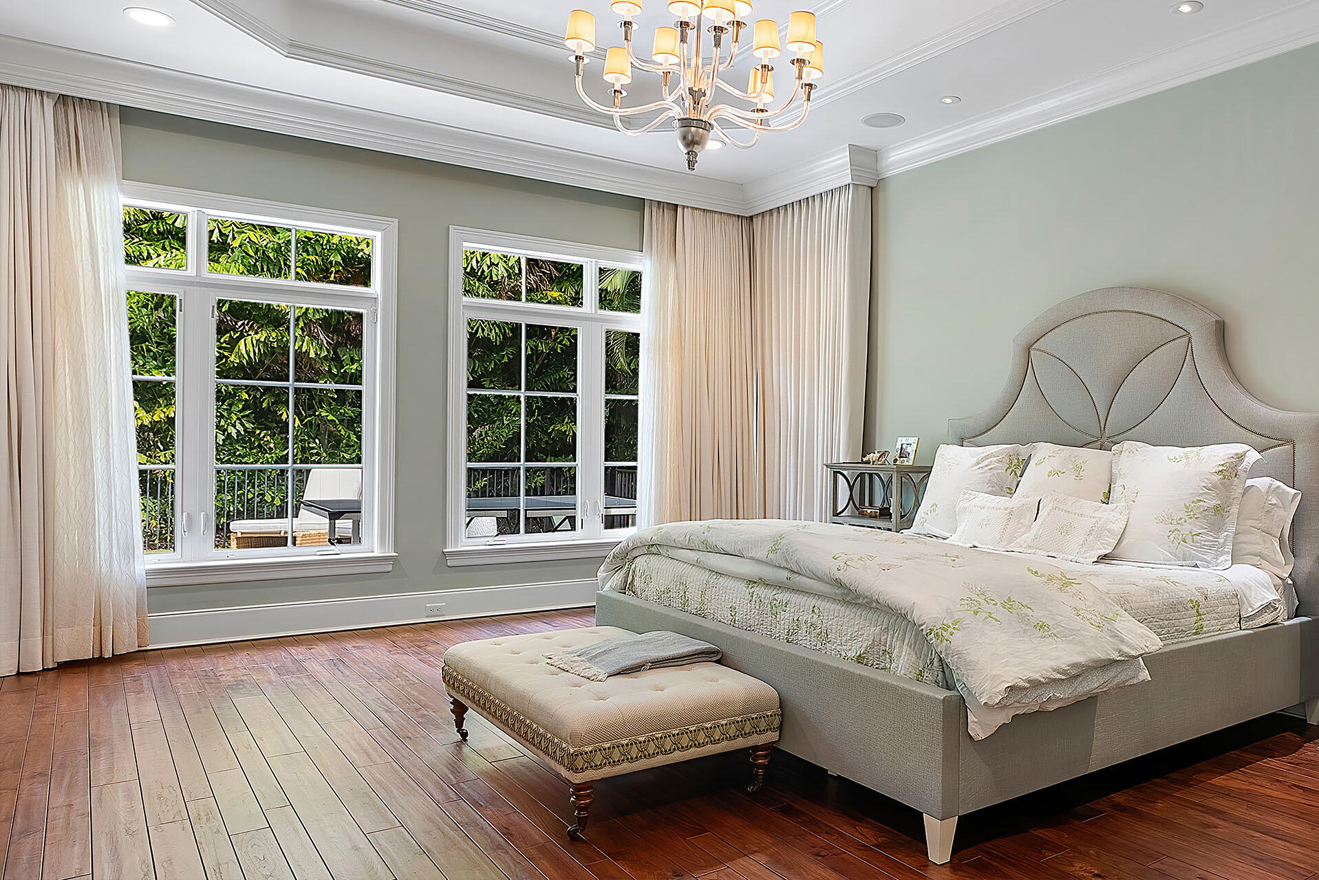 ROYAL PALM YACHT & COUNTRY CLUB - Residential