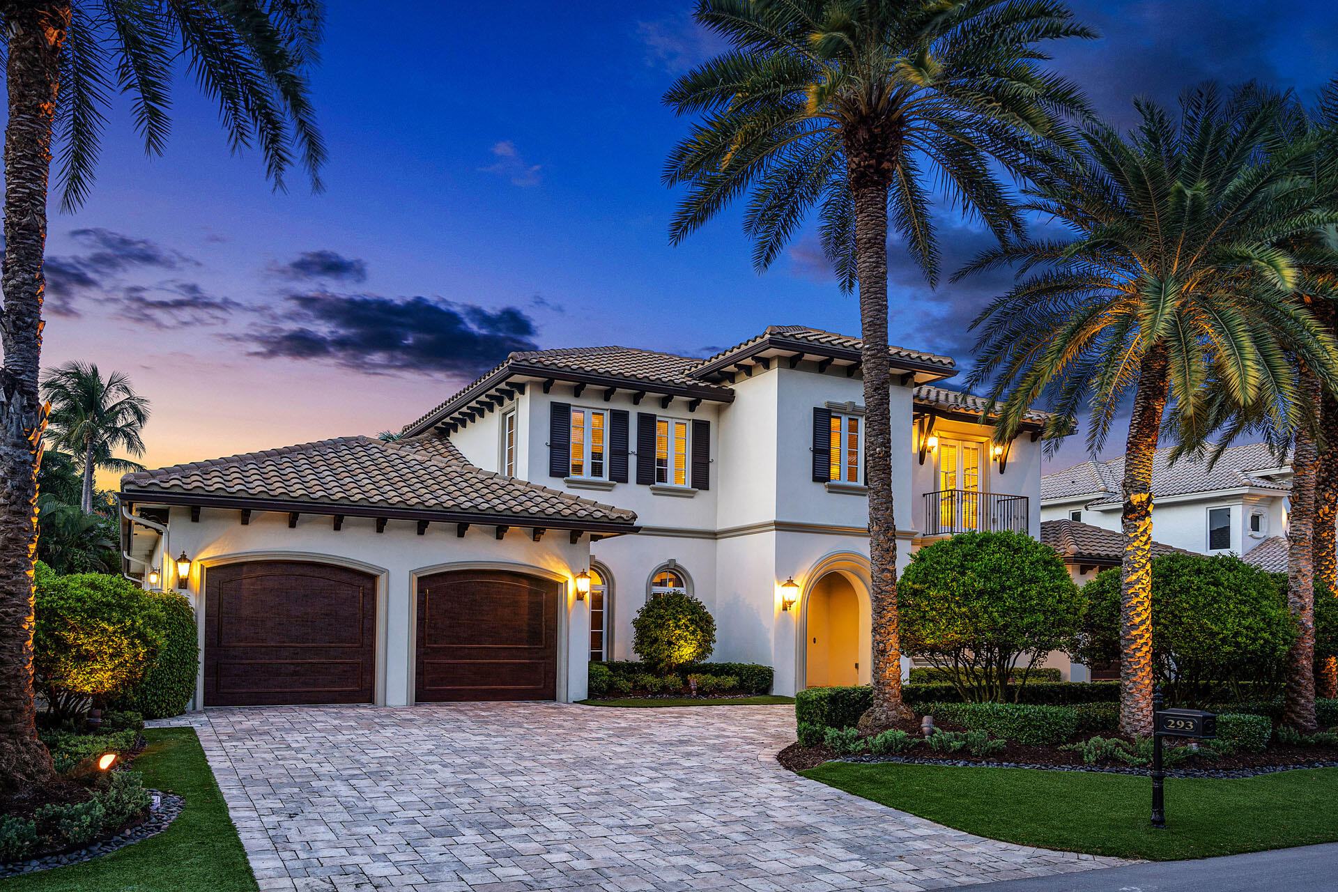 ROYAL PALM YACHT & COUNTRY CLUB - Residential