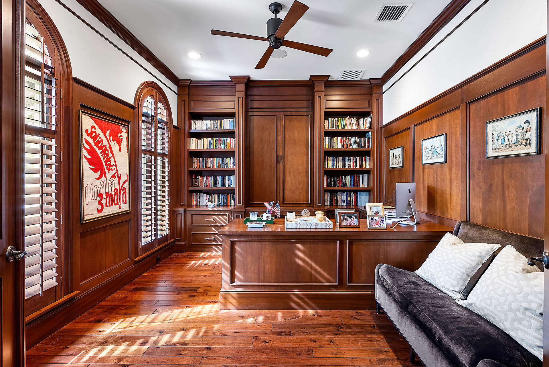 ROYAL PALM YACHT & COUNTRY CLUB - Residential