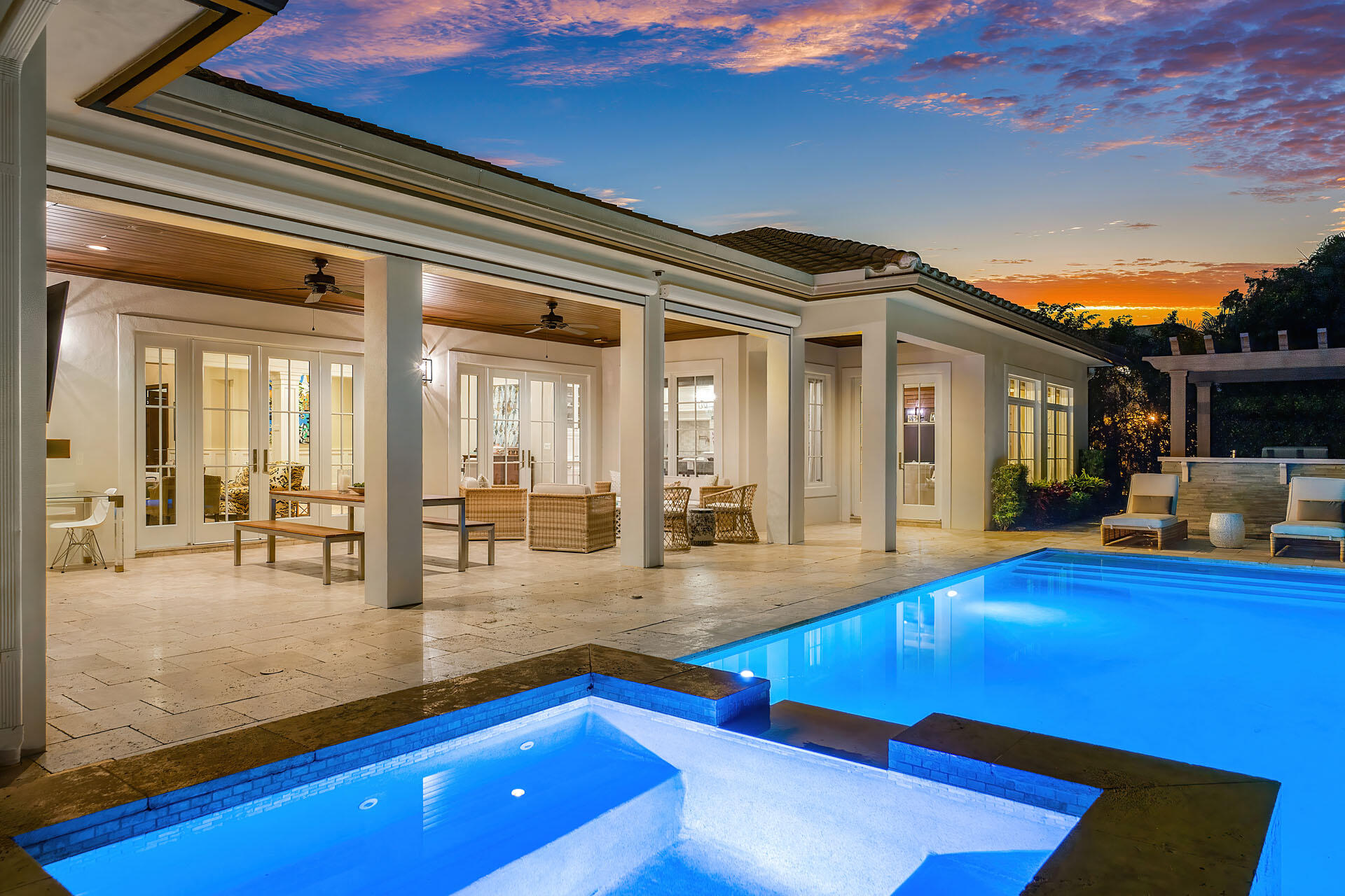 ROYAL PALM YACHT & COUNTRY CLUB - Residential