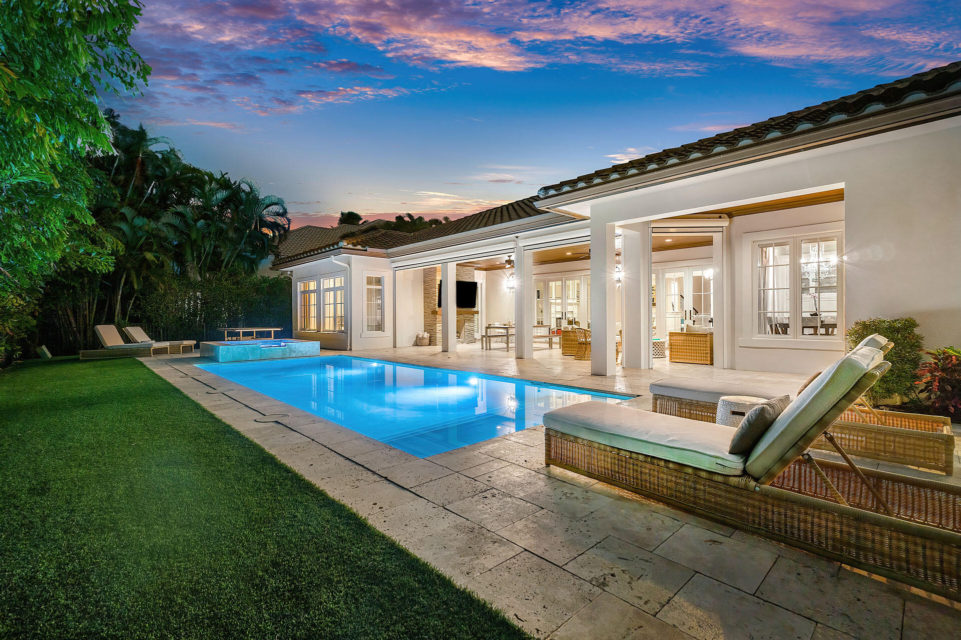 ROYAL PALM YACHT & COUNTRY CLUB - Residential