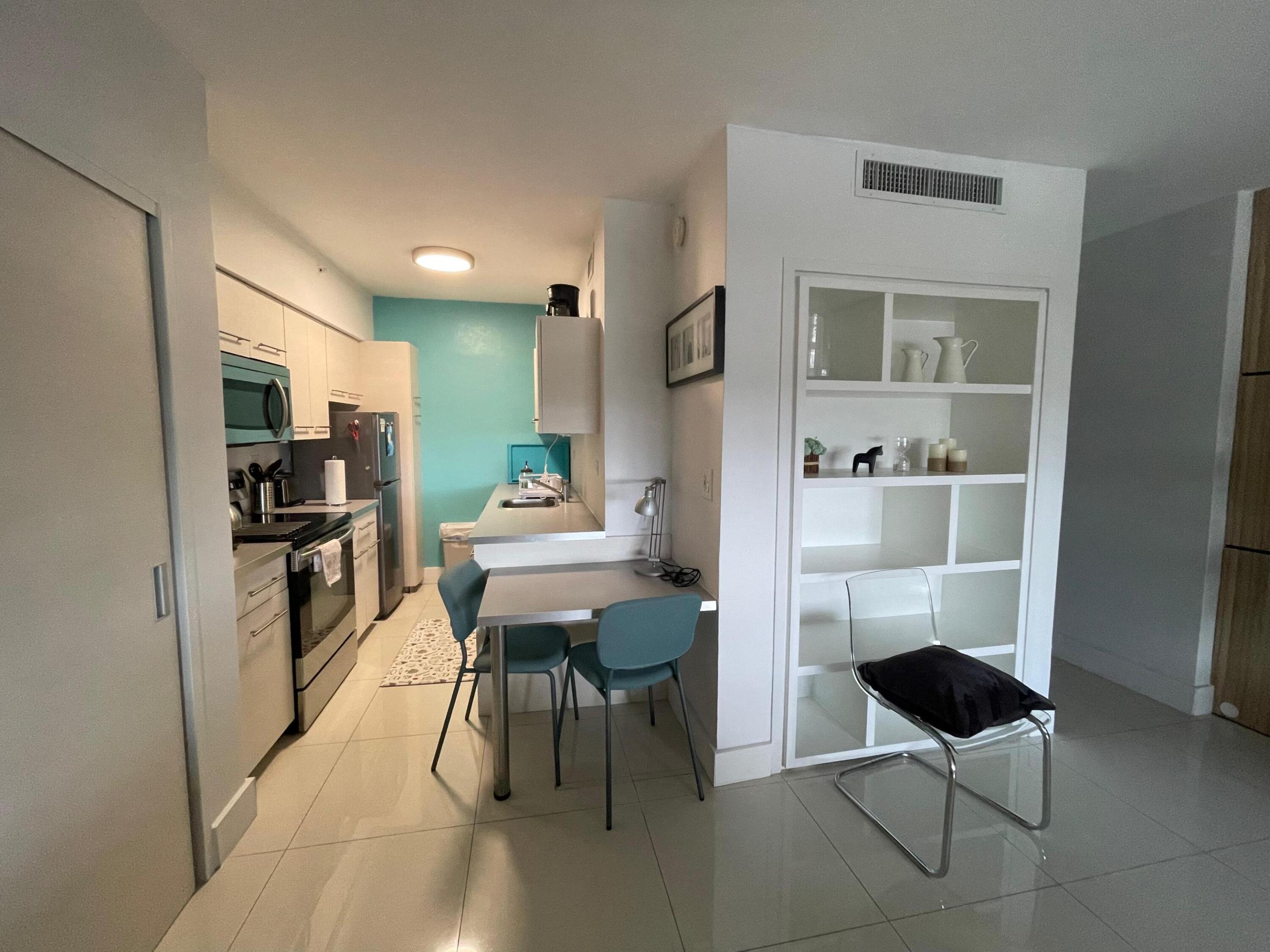 FLAMINGO SOUTH BEACH I CONDO - Residential Lease