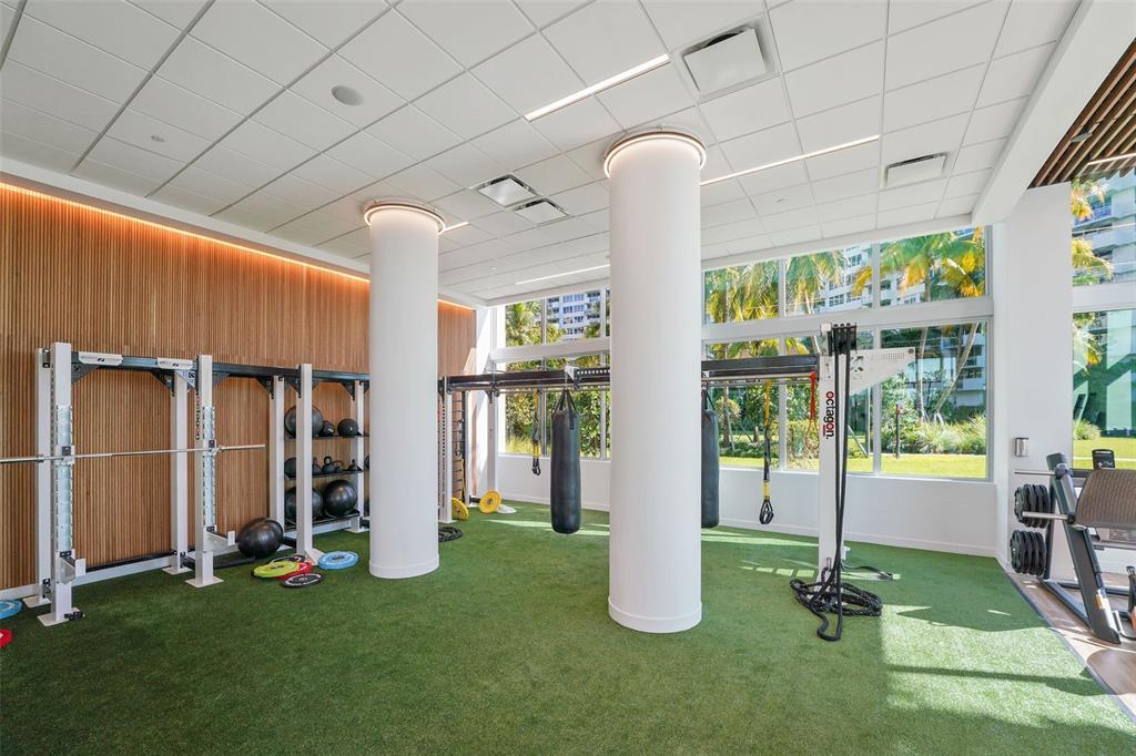 FLAMINGO SOUTH BEACH I CONDO - Residential Lease
