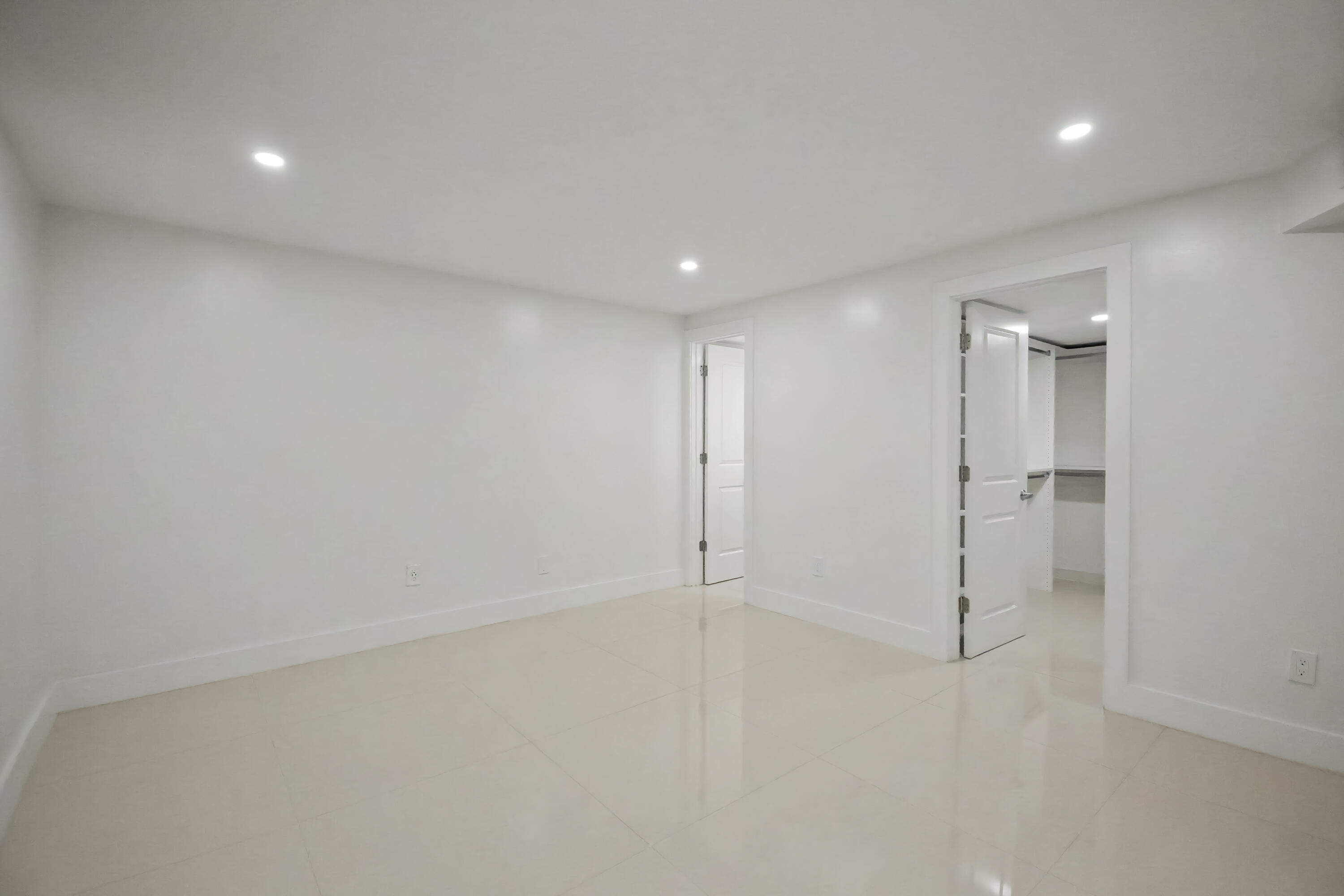 BOCA ENTRADA 1 condo unit  305 - Residential Lease