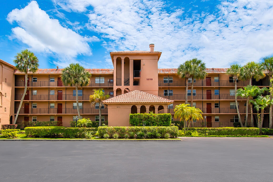 BOCA ENTRADA 1 condo unit  305 - Residential Lease