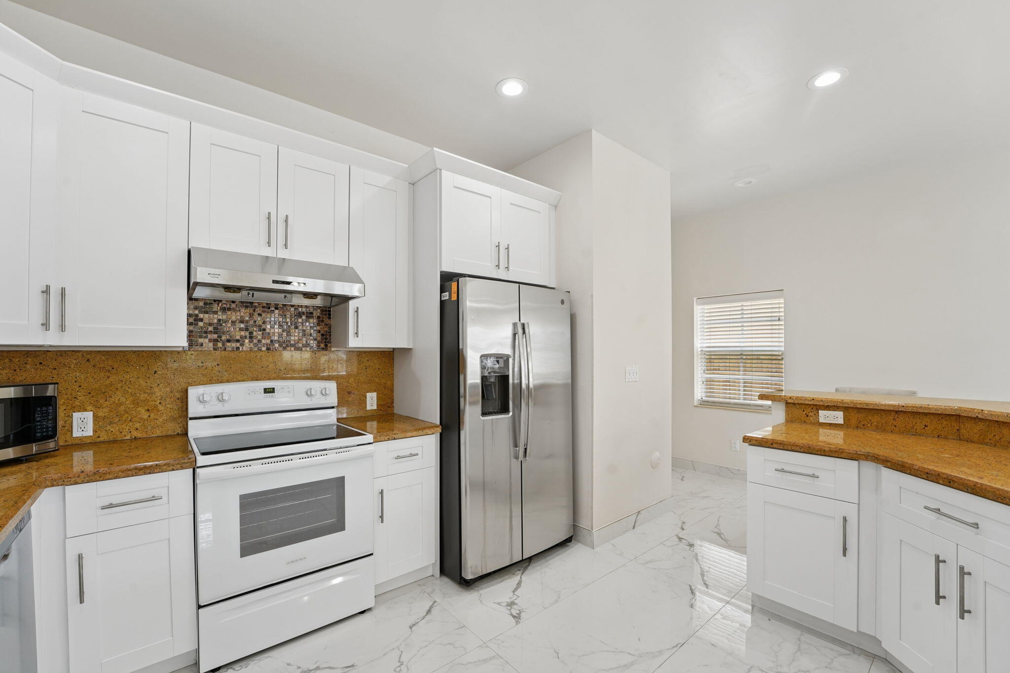 Tarpon River - Residential Lease
