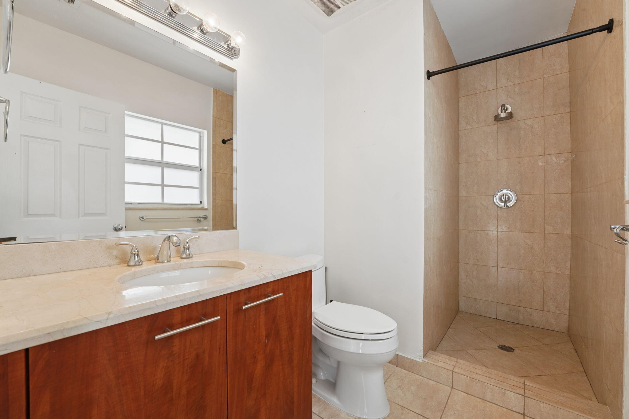 Tarpon River - Residential Lease