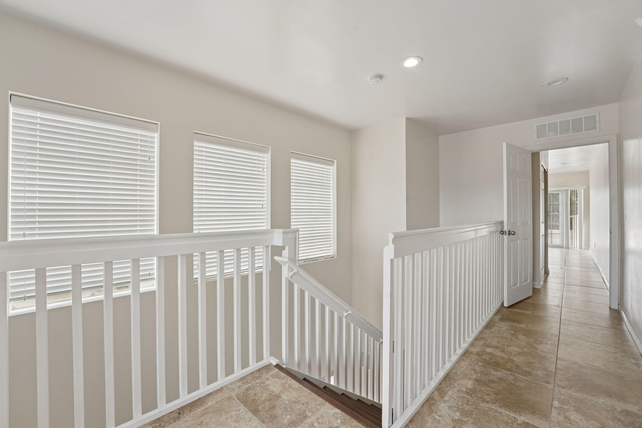 Tarpon River - Residential Lease