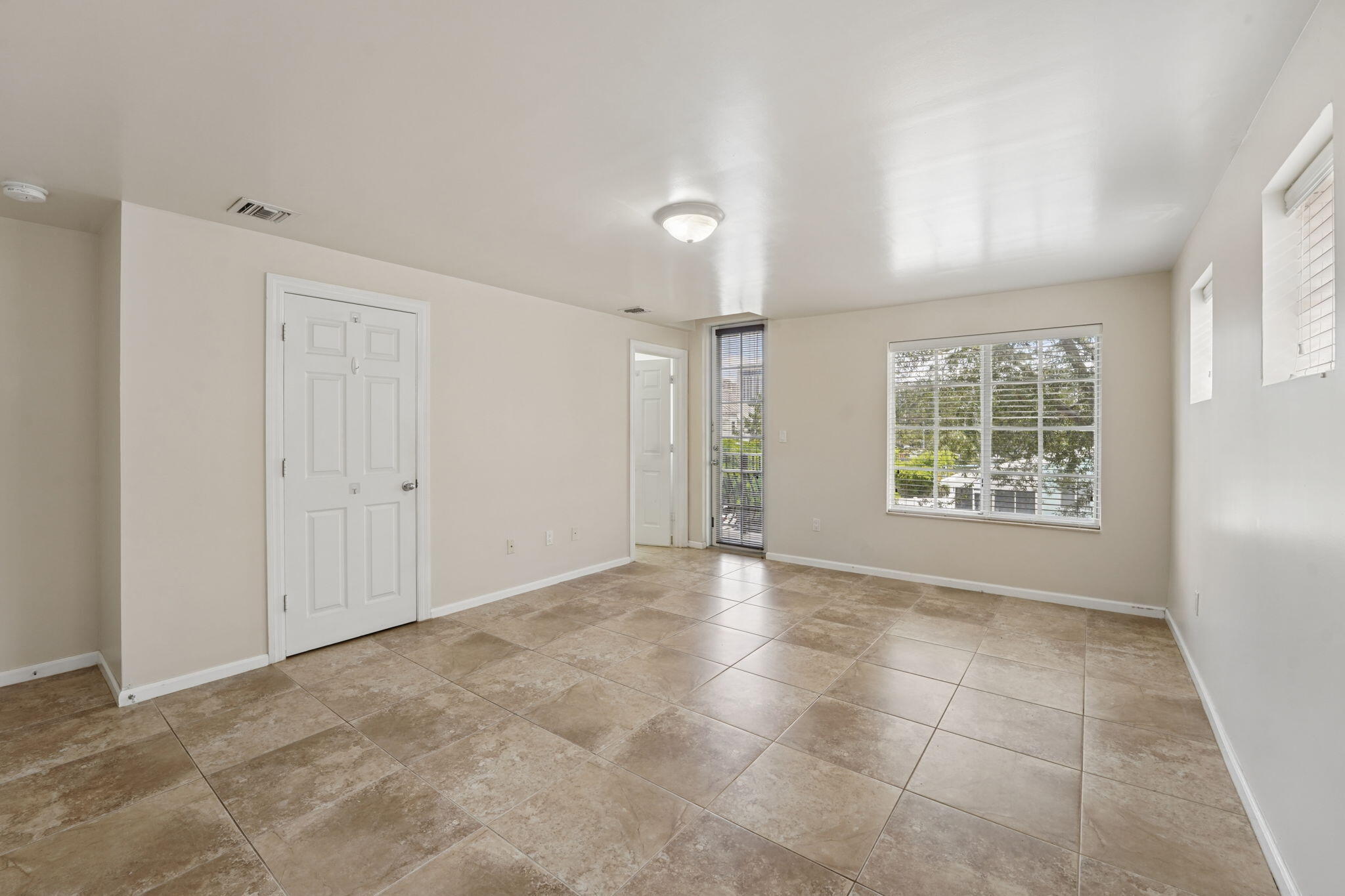 Tarpon River - Residential Lease