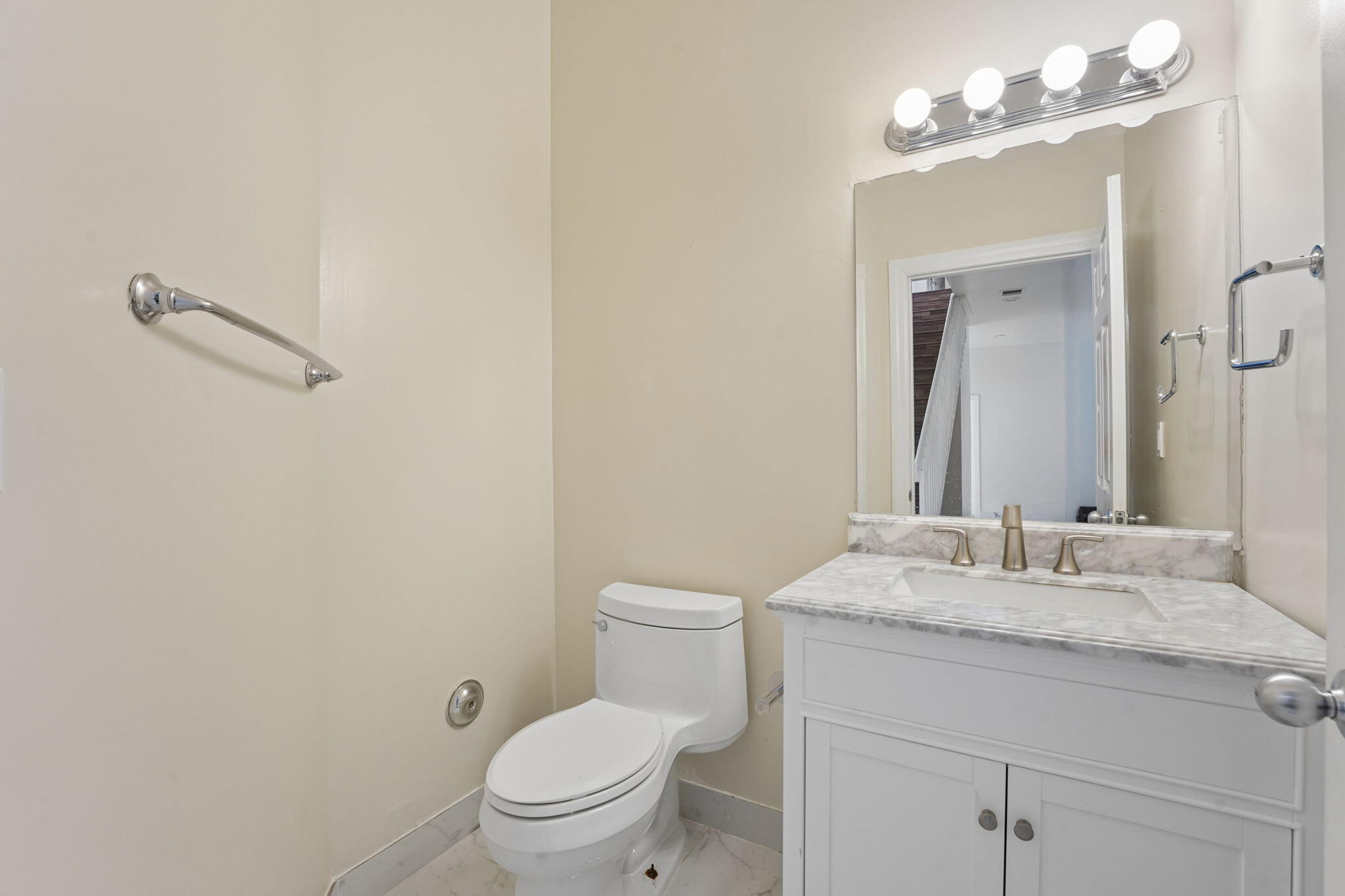 Tarpon River - Residential Lease