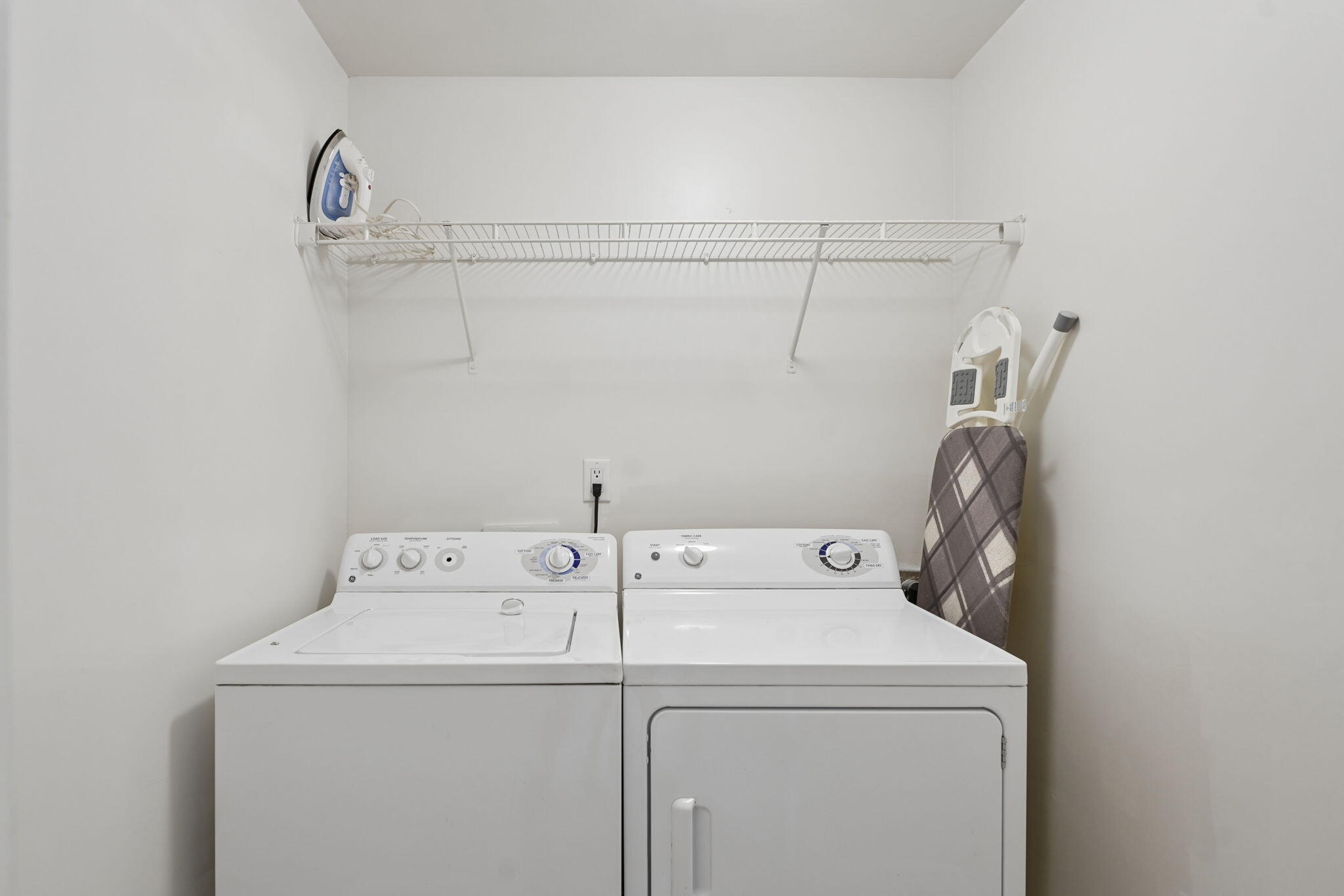 Tarpon River - Residential Lease