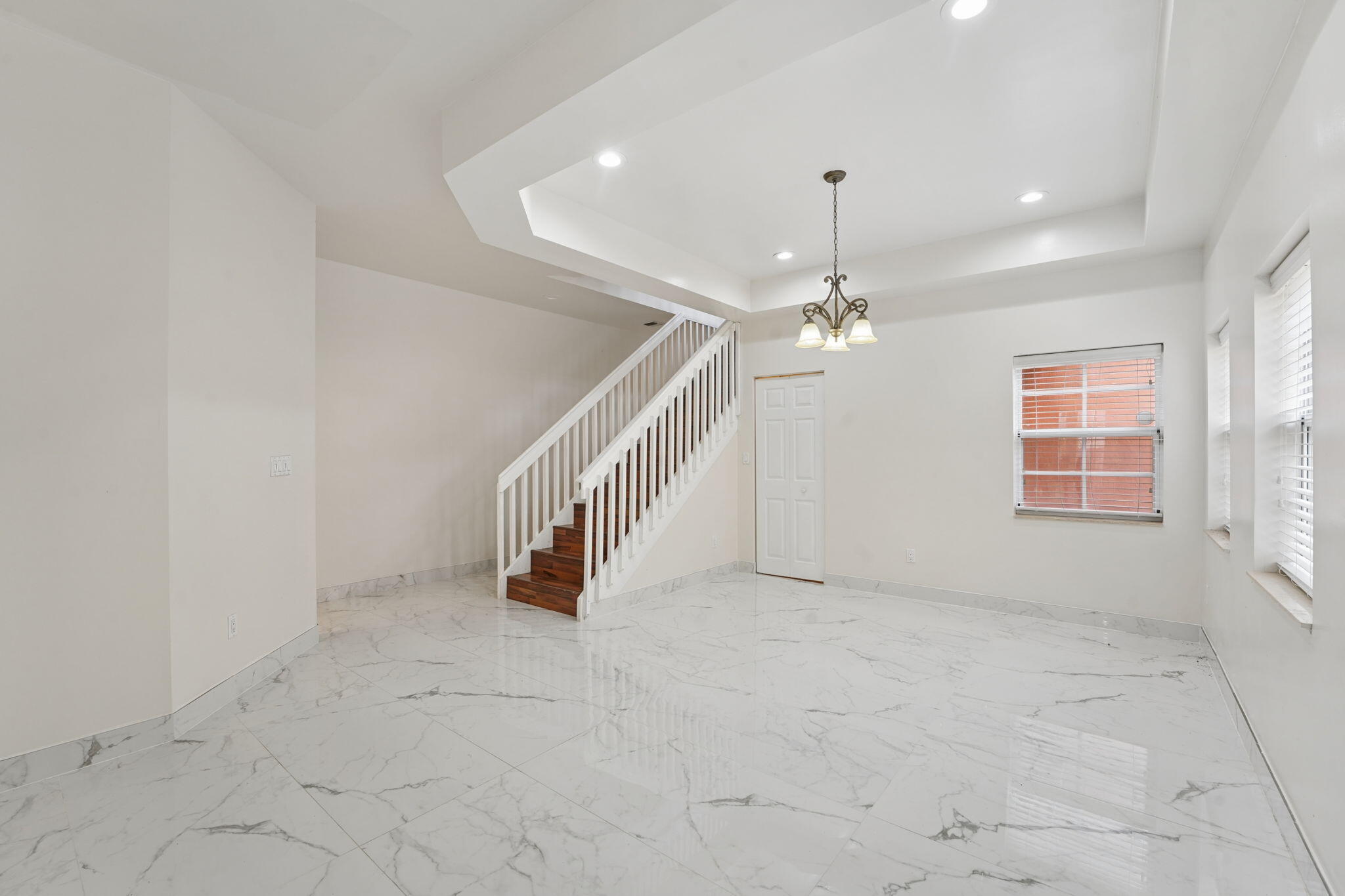 Tarpon River - Residential Lease