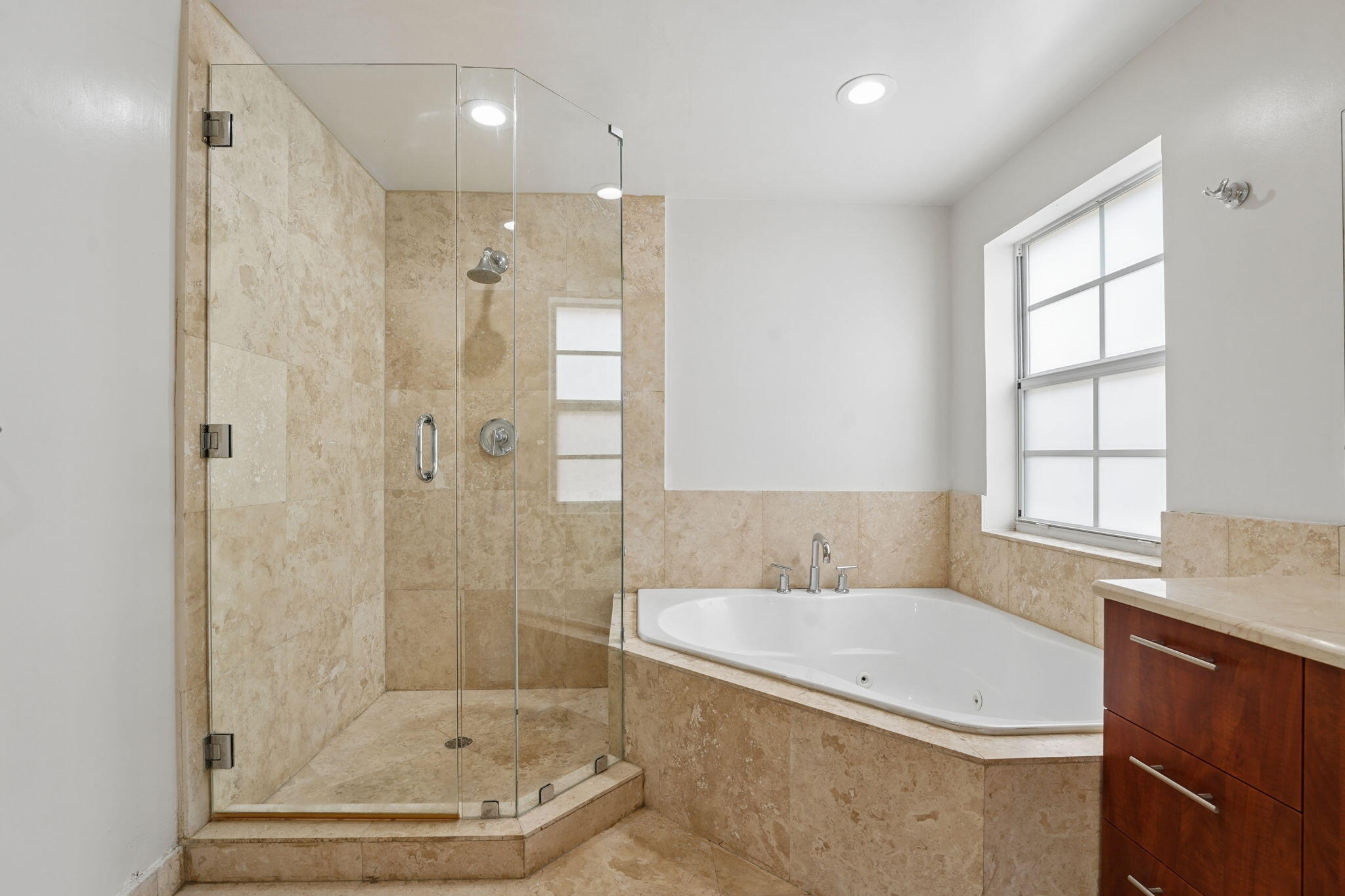 Tarpon River - Residential Lease