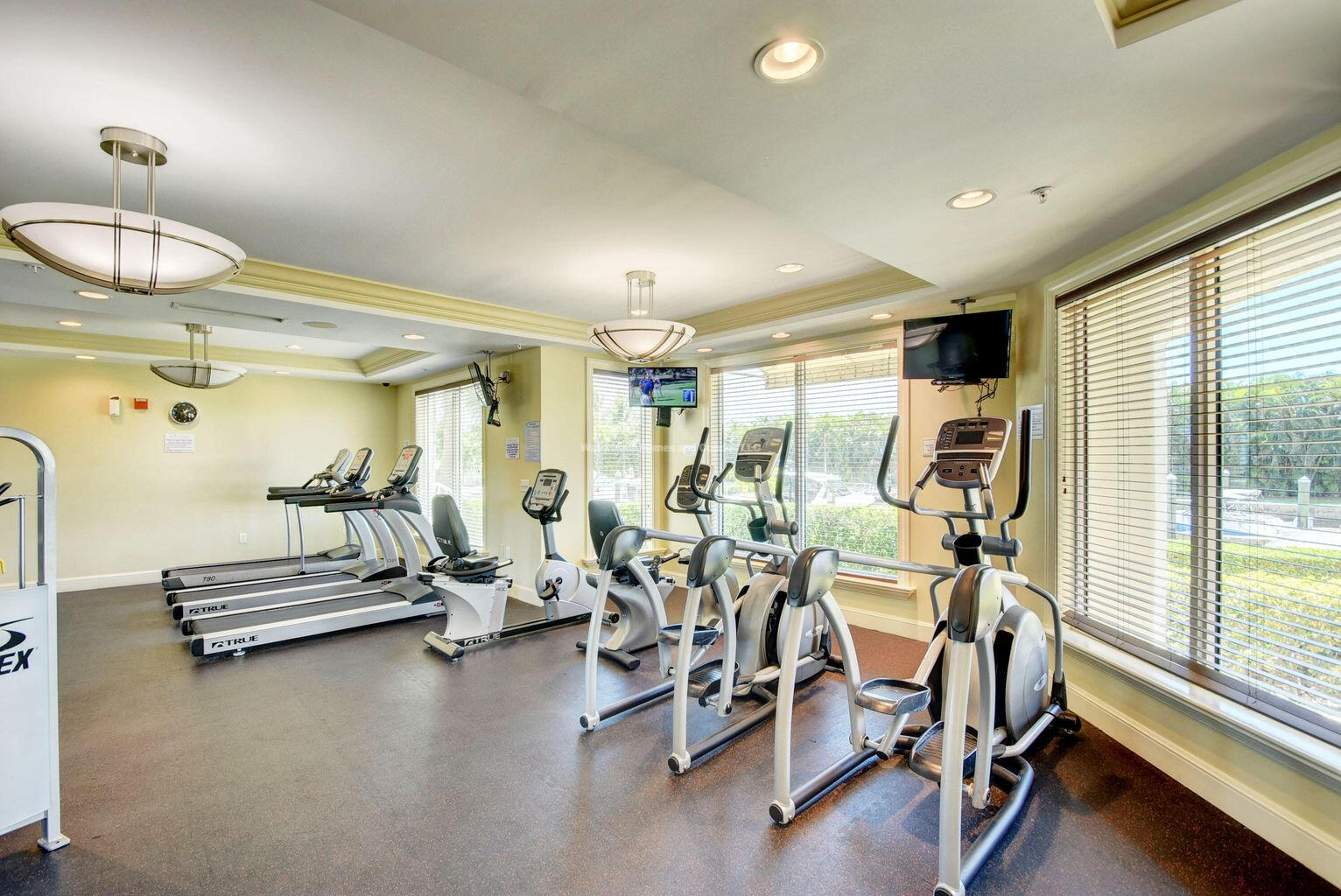 MOORINGS AT LANTANA CONDO 3 - Residential Lease