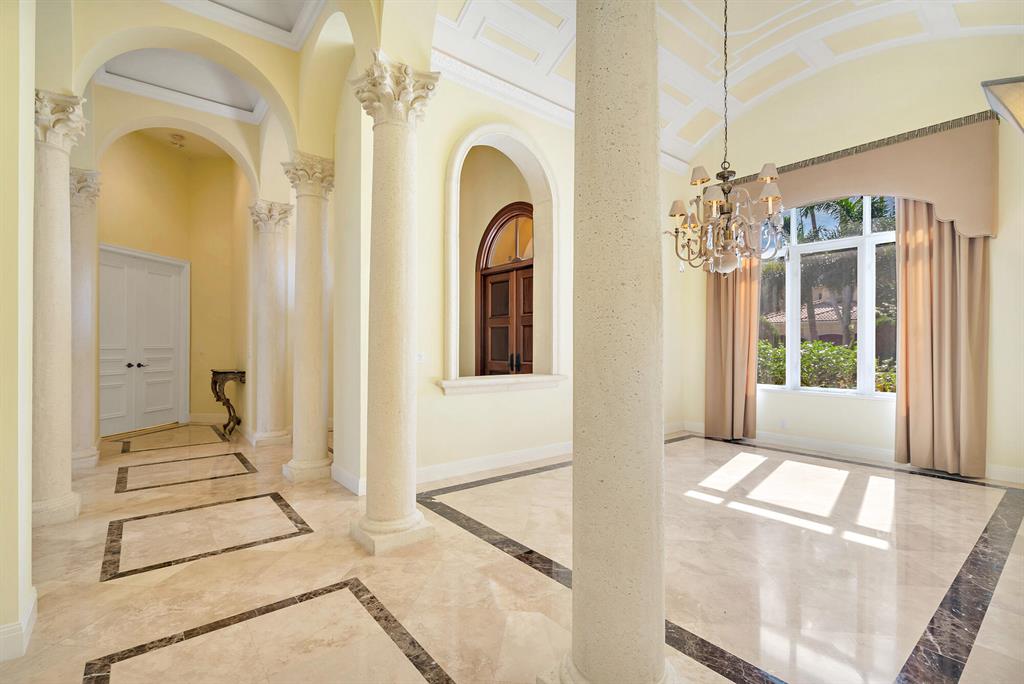 HARBOUR ISLES - Residential