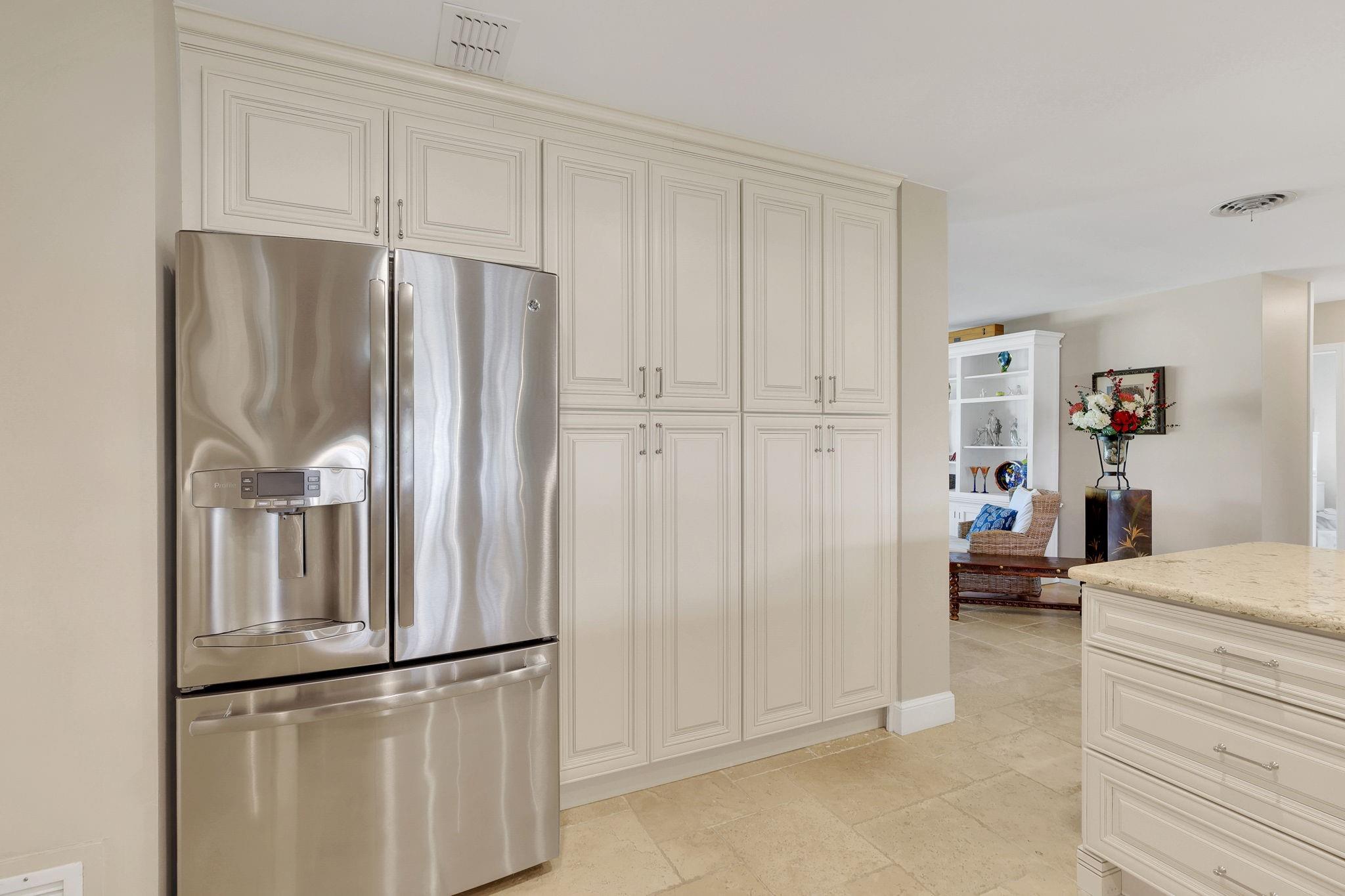 Beau Rivage - Residential