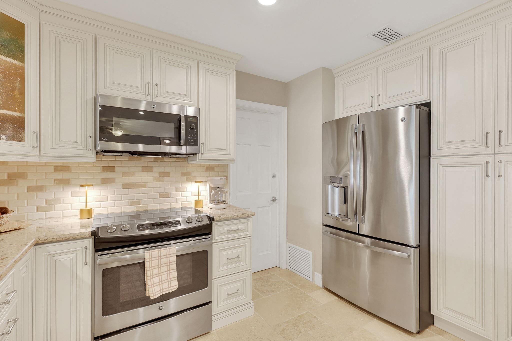 Beau Rivage - Residential