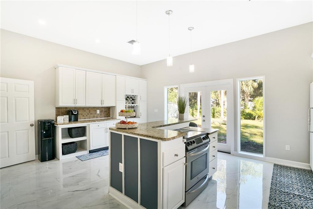 Loxahatchee Homes 02 - Residential