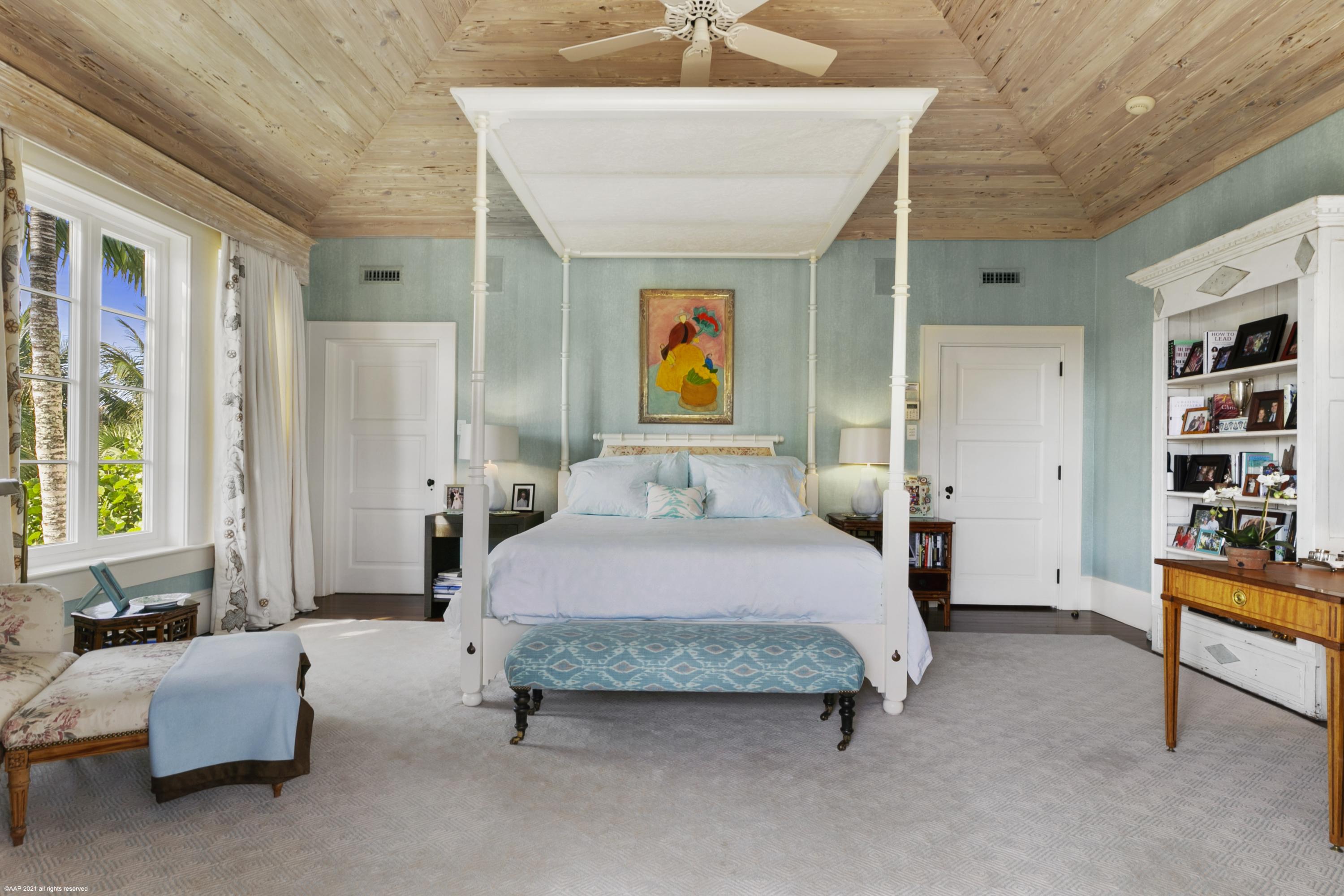 Jupiter Island - Residential
