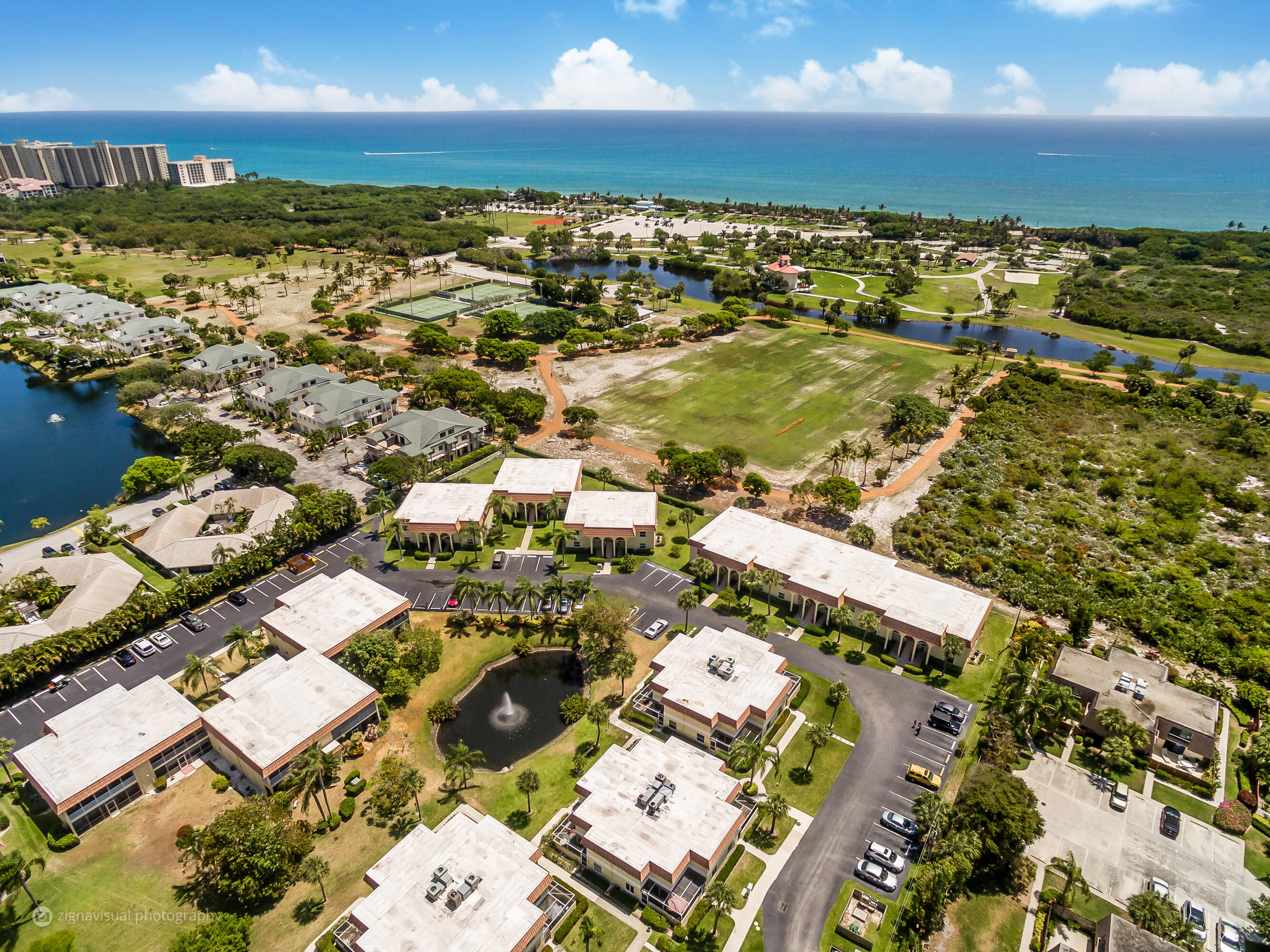 VILLAS ON THE GREEN CONDO - Residential Lease
