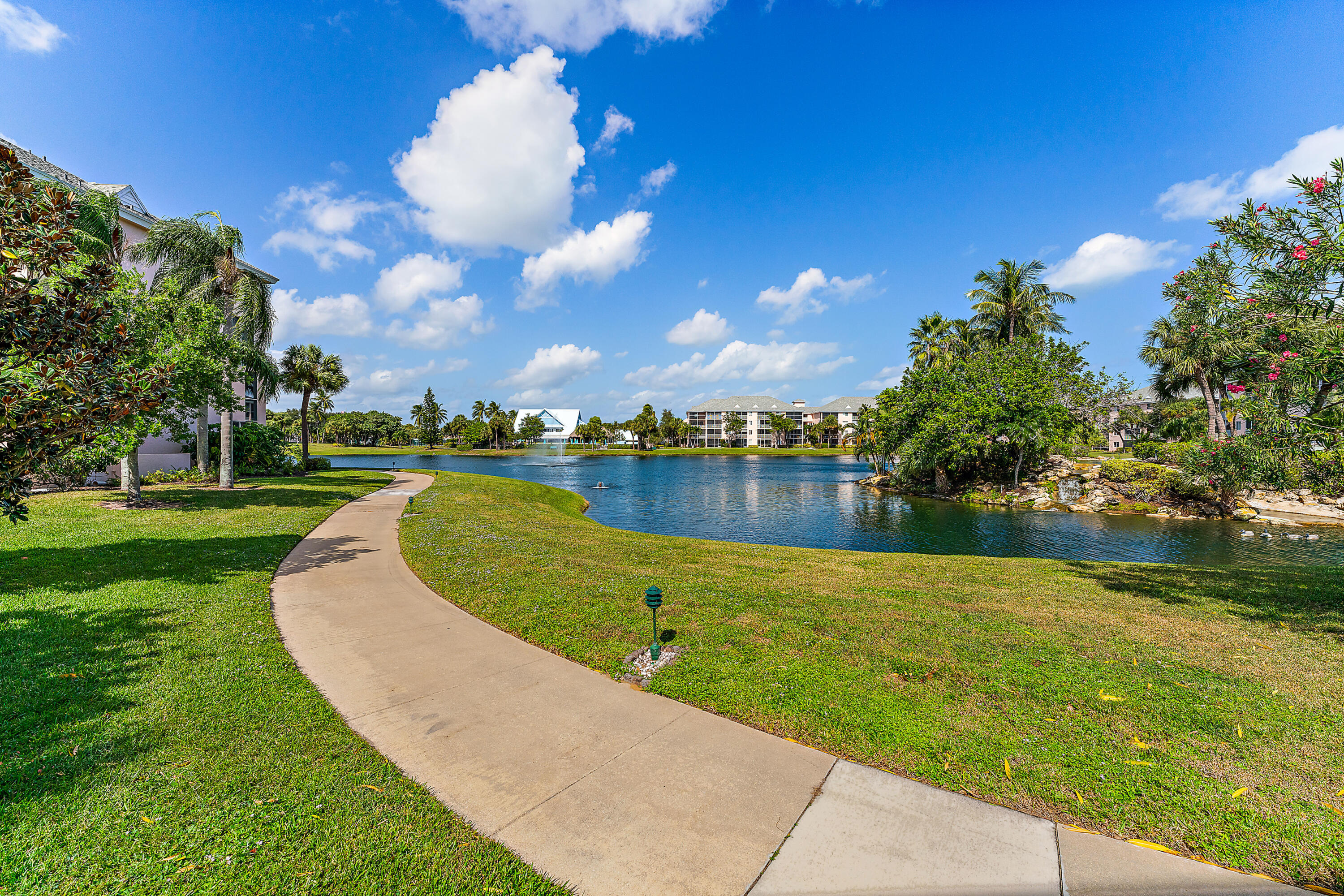 JUPITER BAY ONE THRU SIX CONDO - Residential Lease