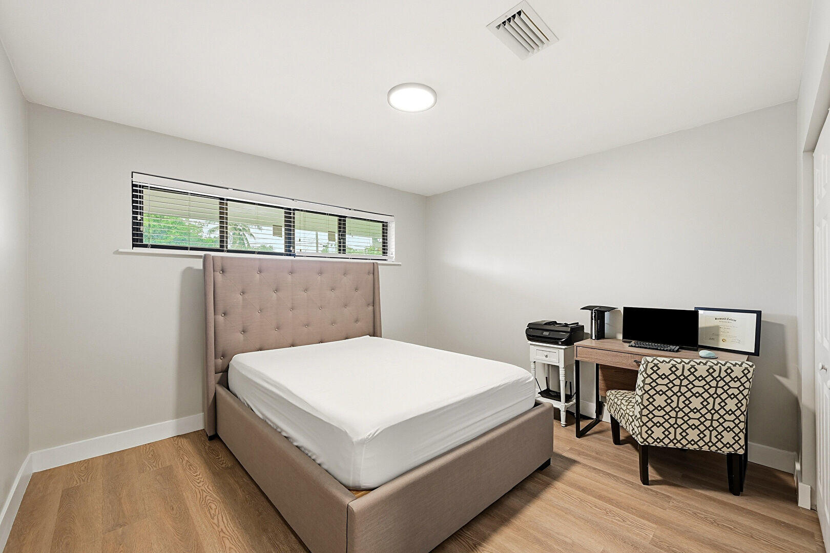SUNRISE GOLF VILLAGE SEC 20 - Residential