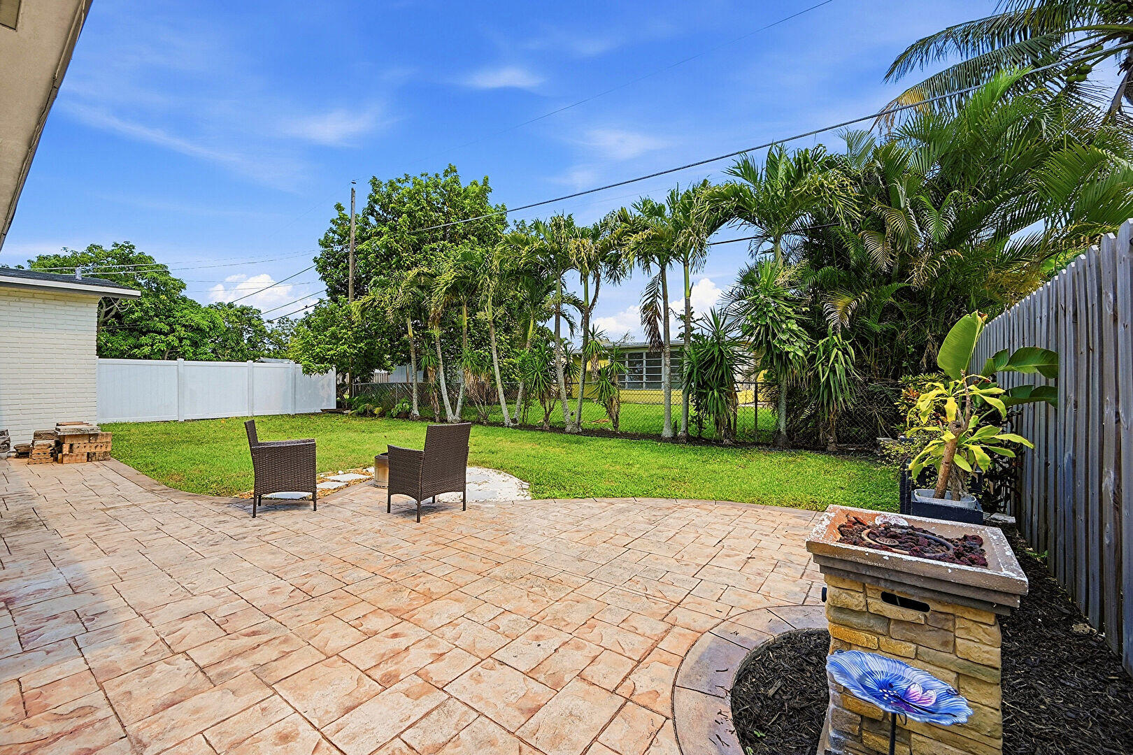 SUNRISE GOLF VILLAGE SEC 20 - Residential