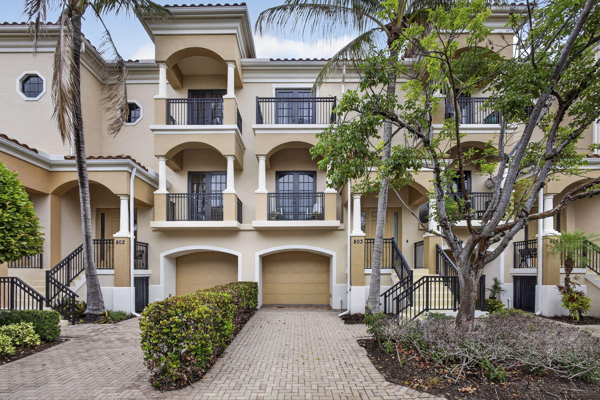 CASA DEL SOL OF TEQUESTA - Residential