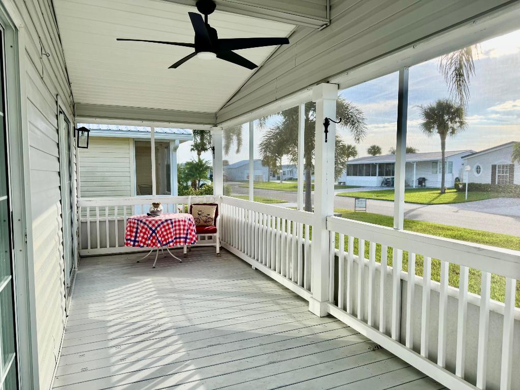 PALM VILLAGE RANCH - Residential