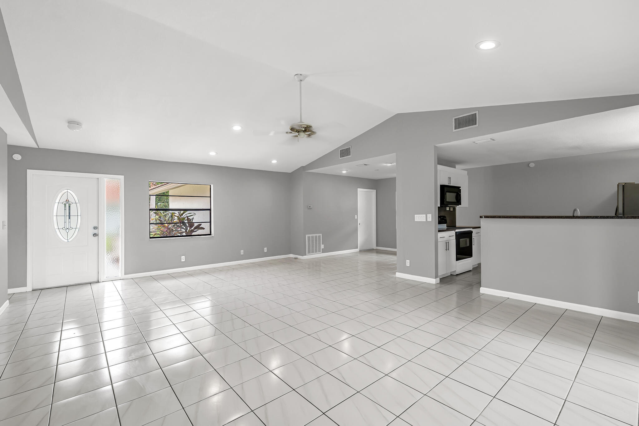 Spring Circle Villas - Residential