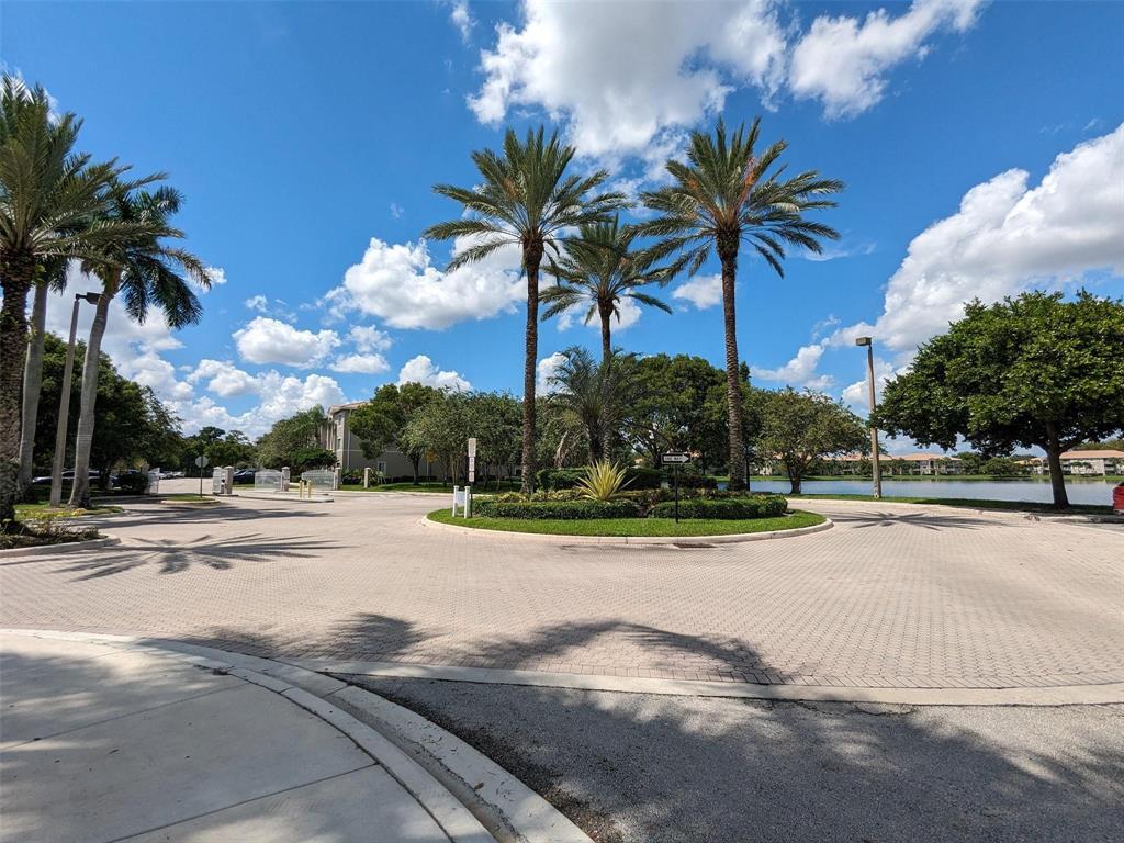 EVERGREEN LAKES CONDO - Residential Lease