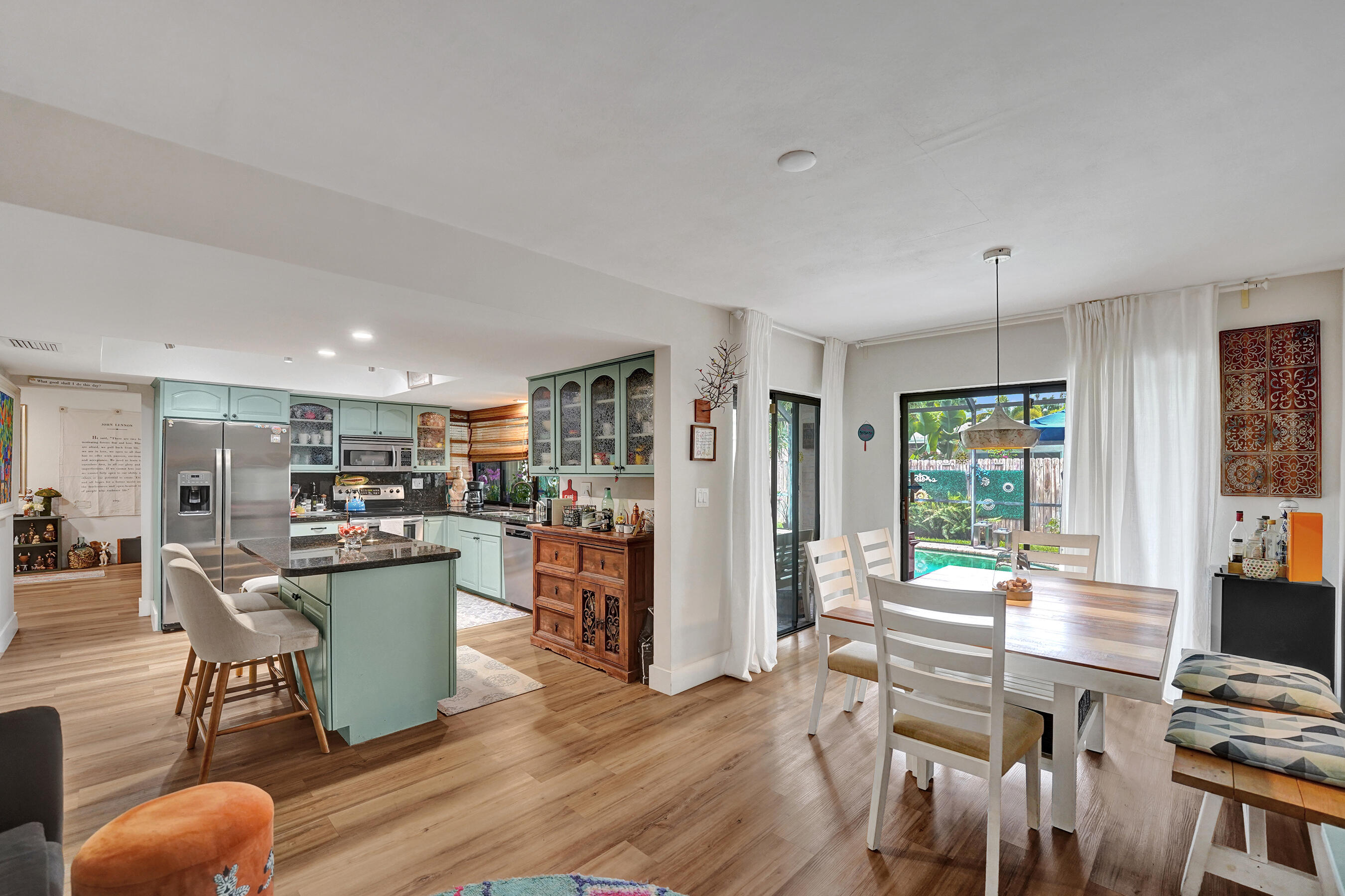 NOB HILL ESTATES 1 SEC - Residential
