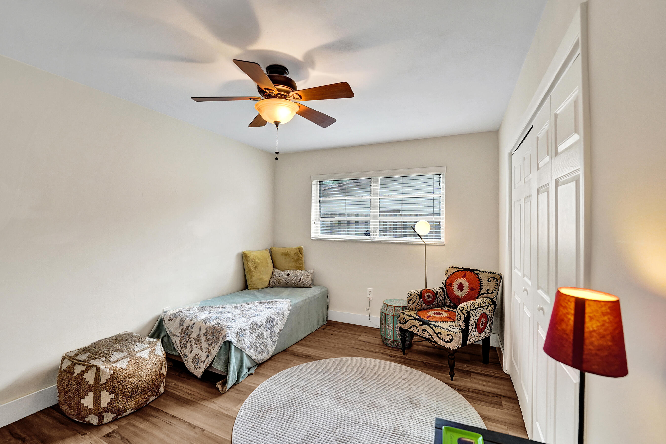 NOB HILL ESTATES 1 SEC - Residential