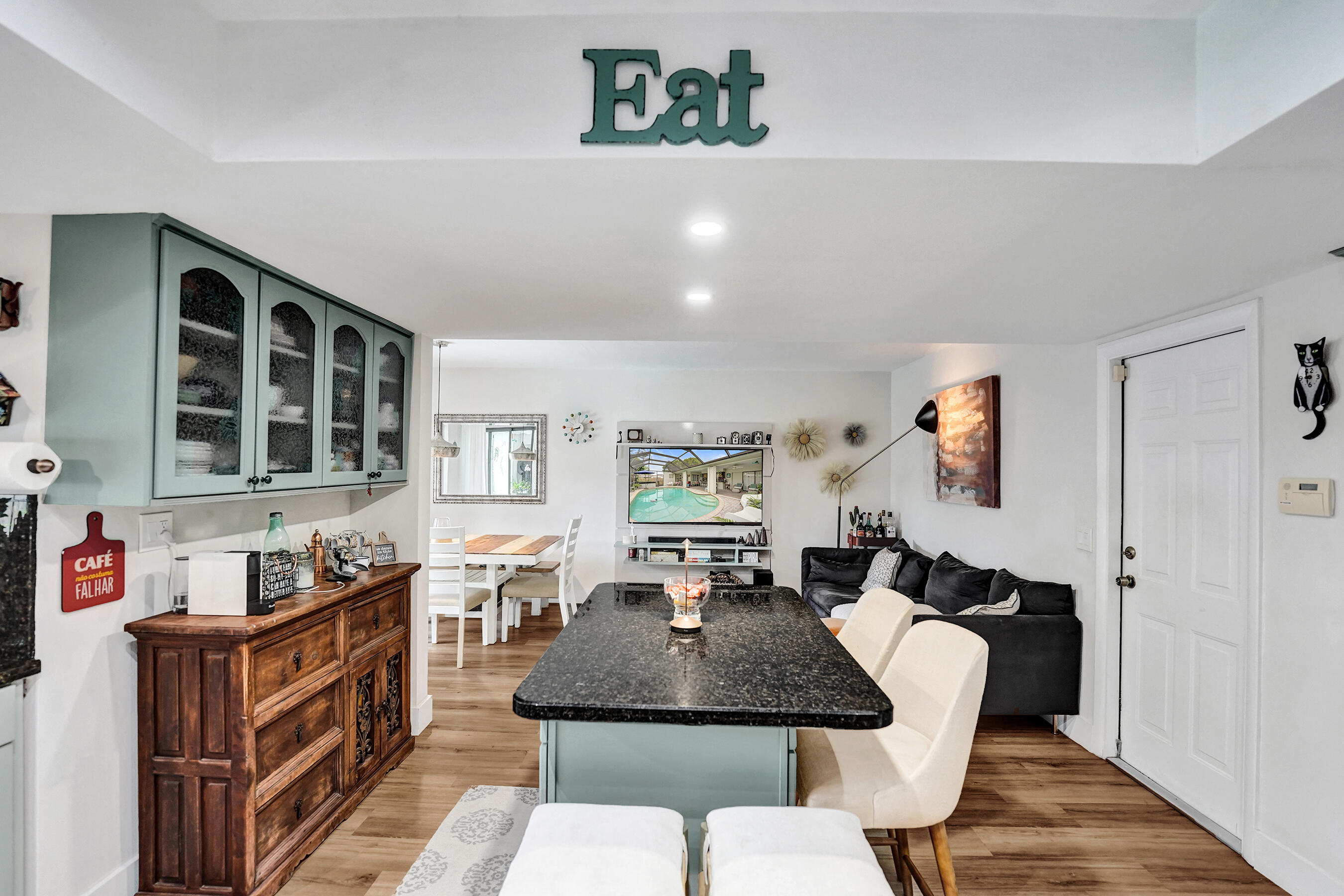 NOB HILL ESTATES 1 SEC - Residential