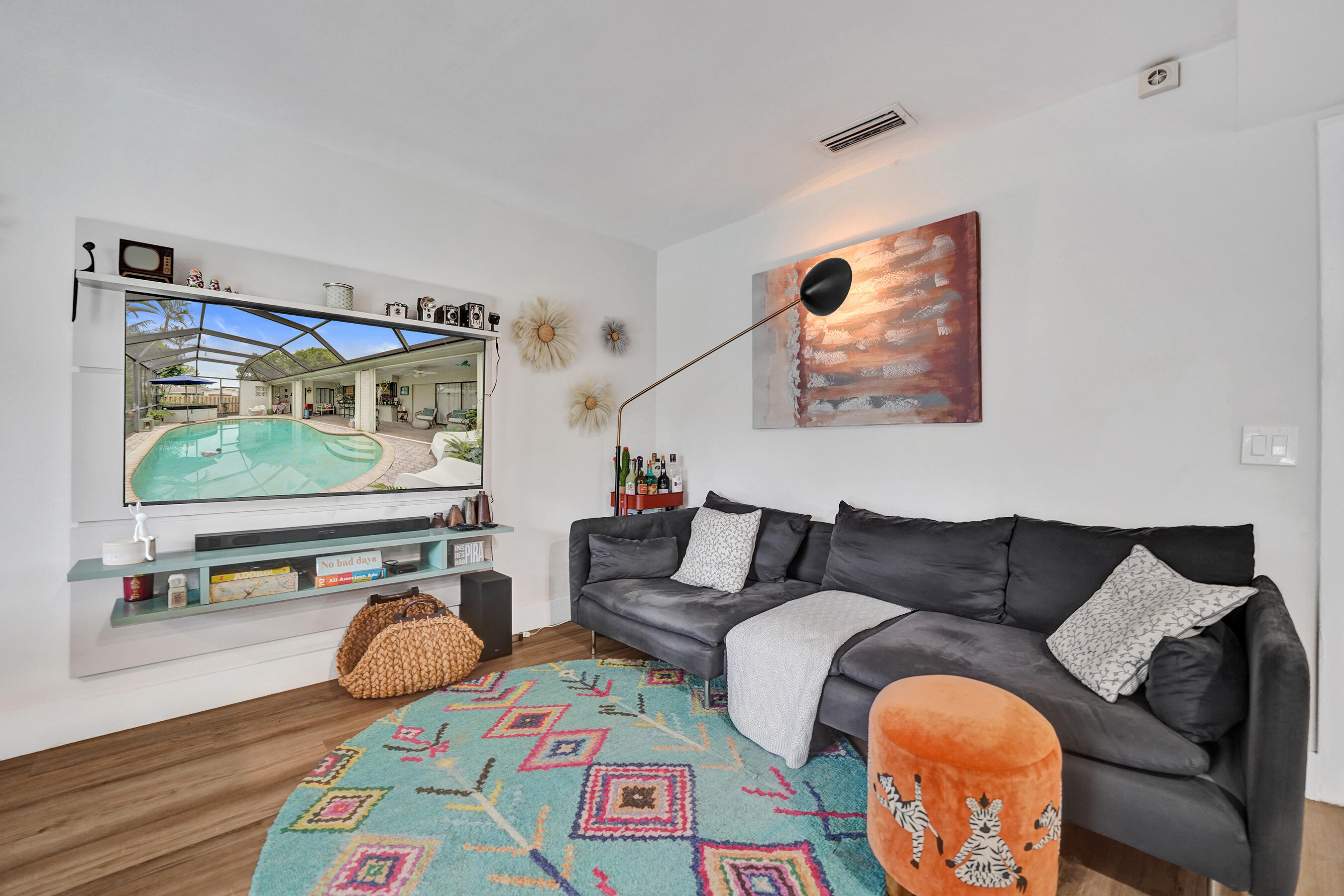 NOB HILL ESTATES 1 SEC - Residential