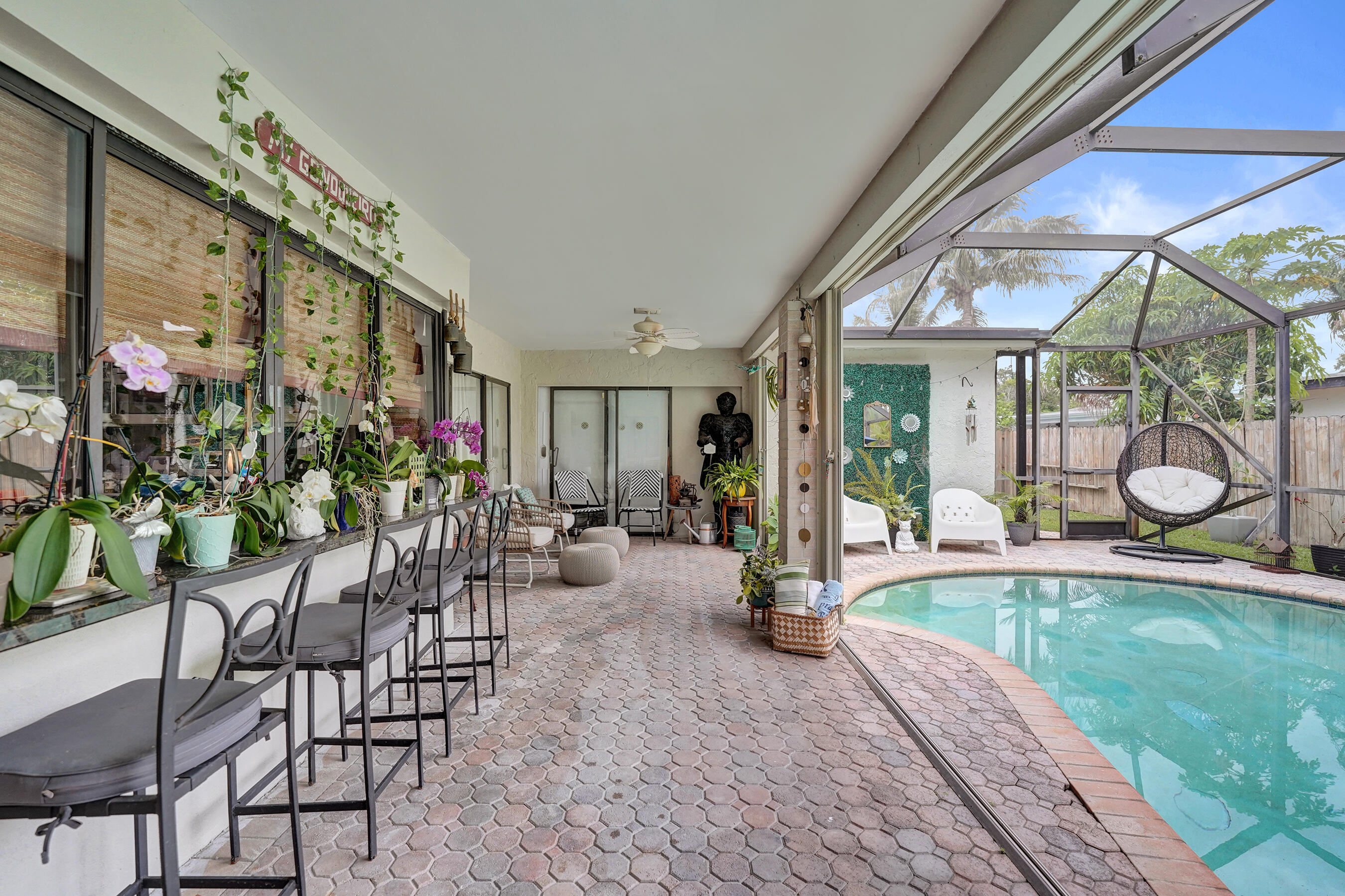 NOB HILL ESTATES 1 SEC - Residential