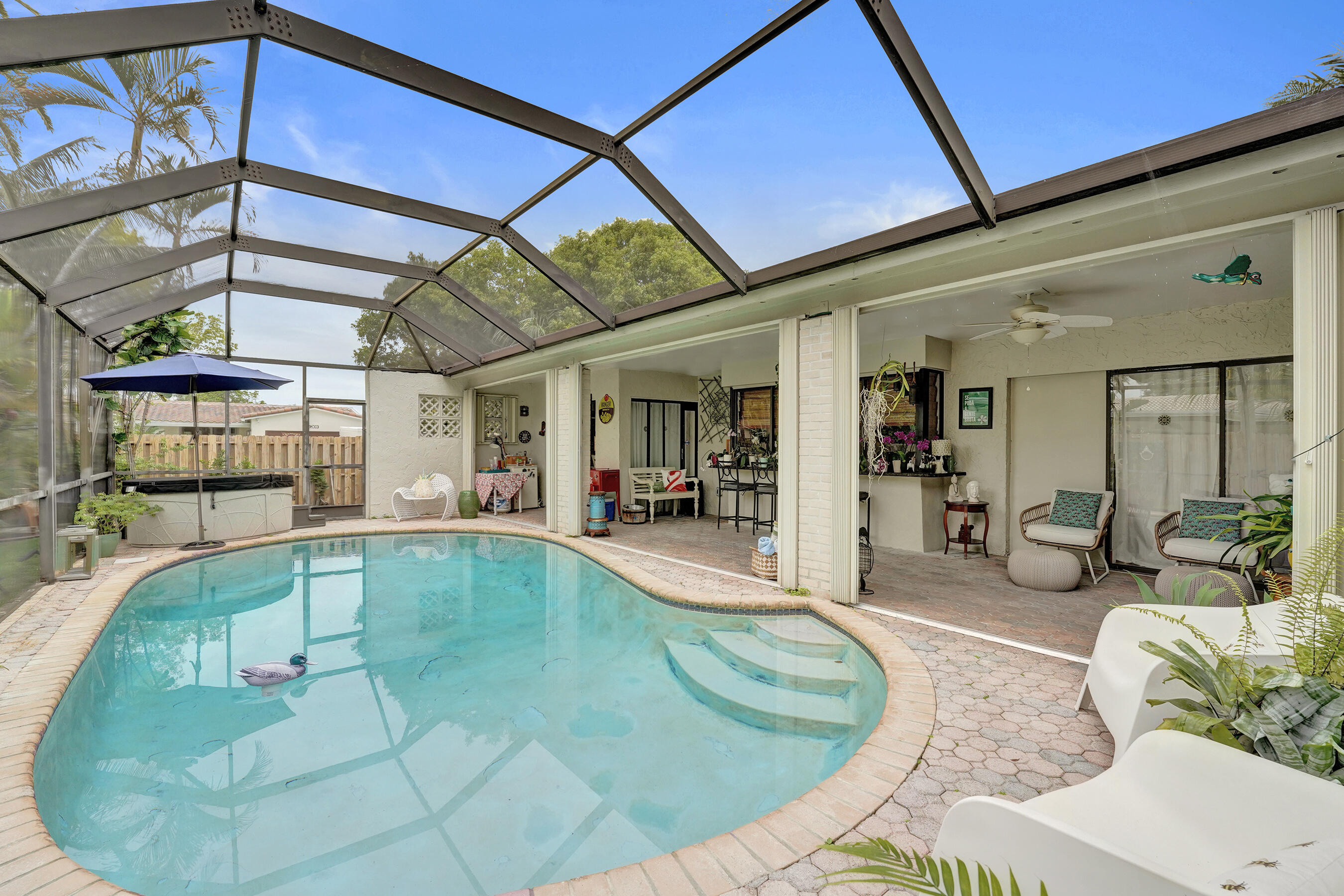 NOB HILL ESTATES 1 SEC - Residential