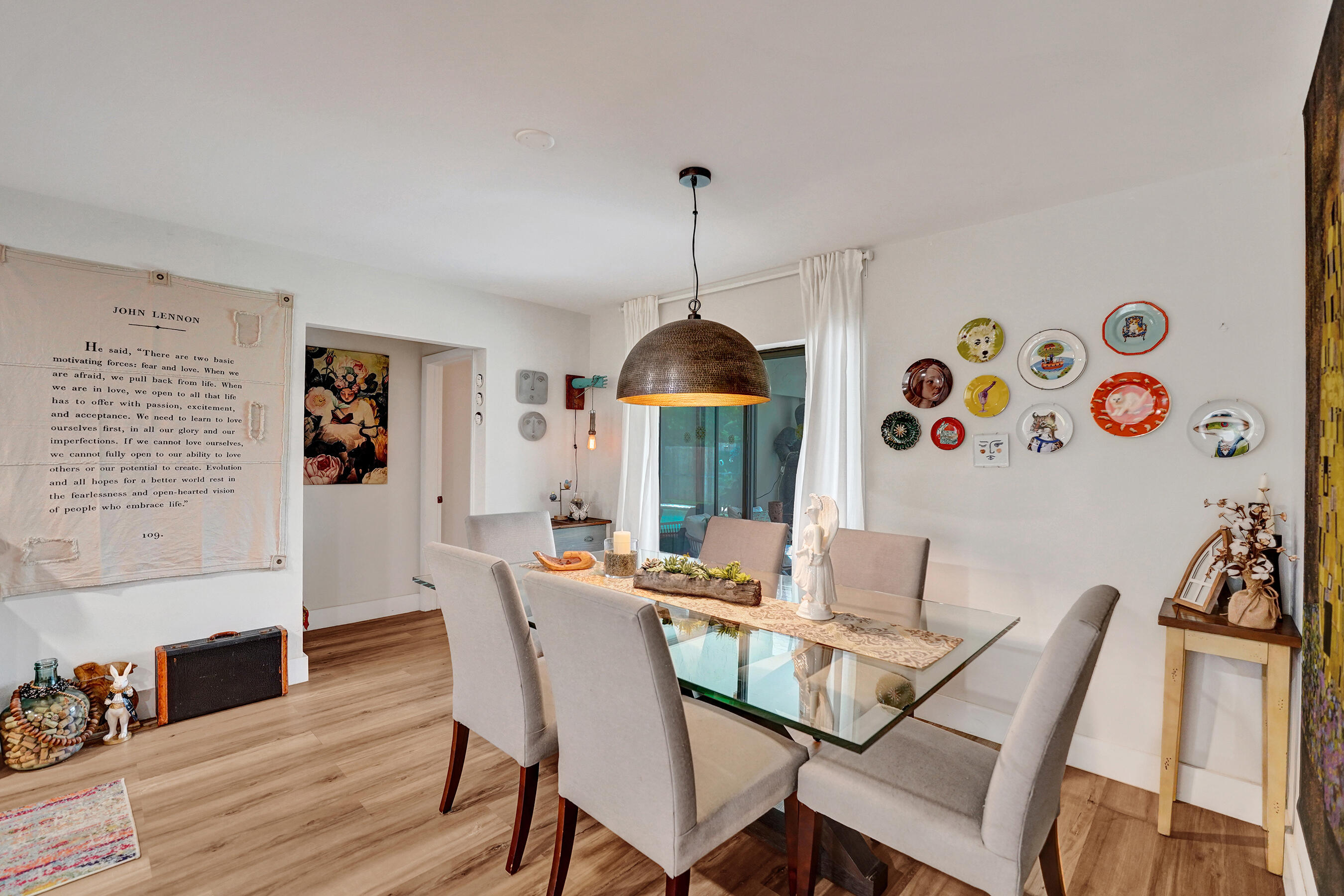 NOB HILL ESTATES 1 SEC - Residential
