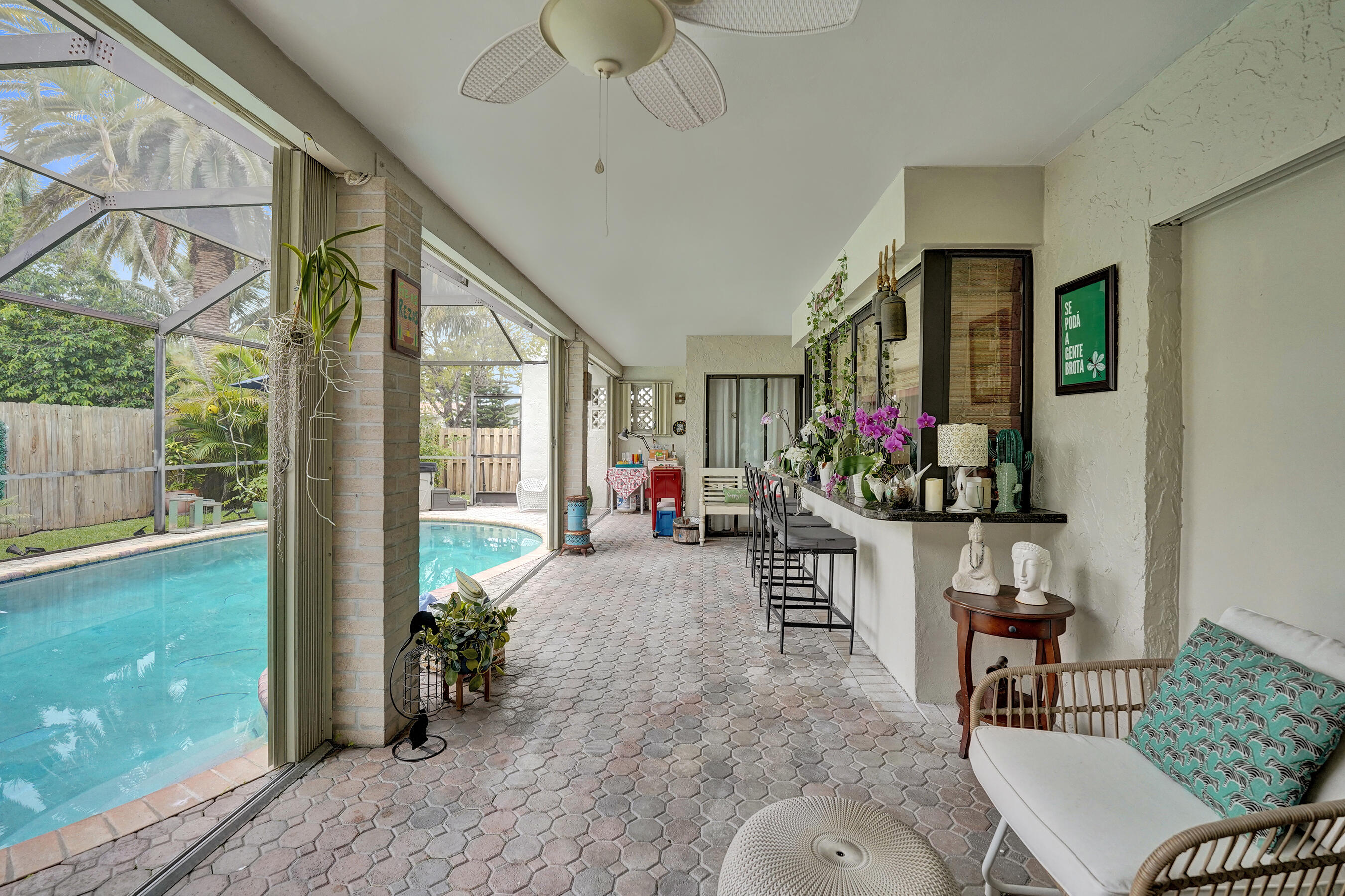 NOB HILL ESTATES 1 SEC - Residential
