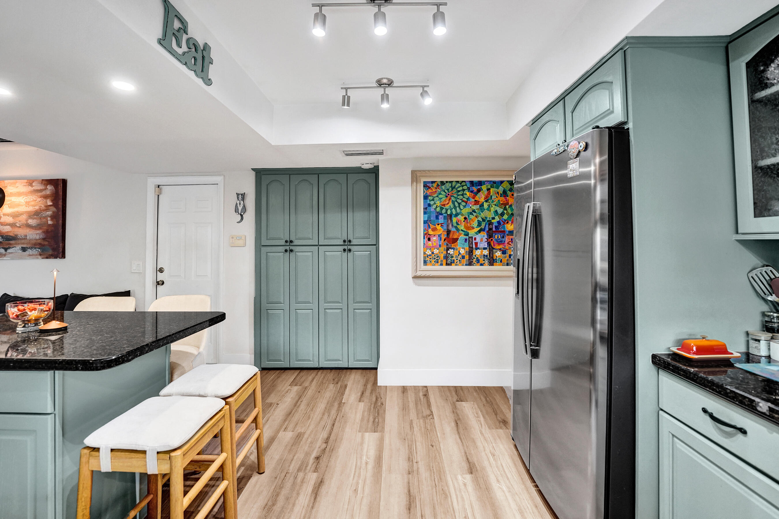 NOB HILL ESTATES 1 SEC - Residential
