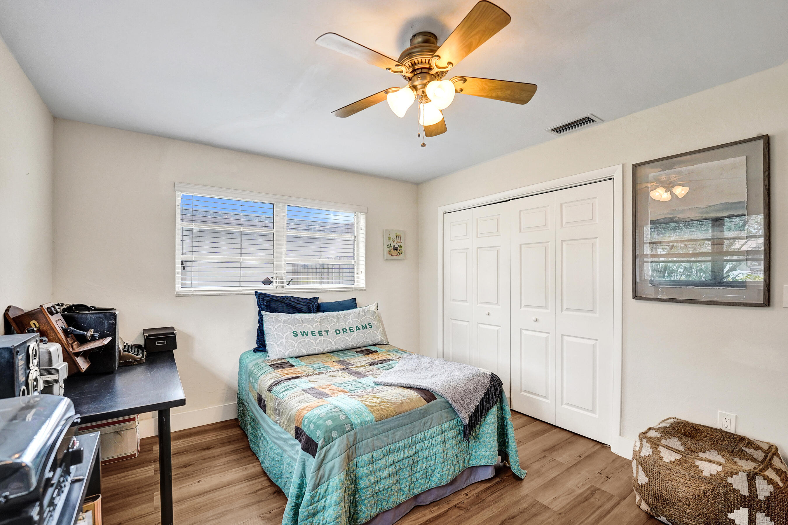 NOB HILL ESTATES 1 SEC - Residential