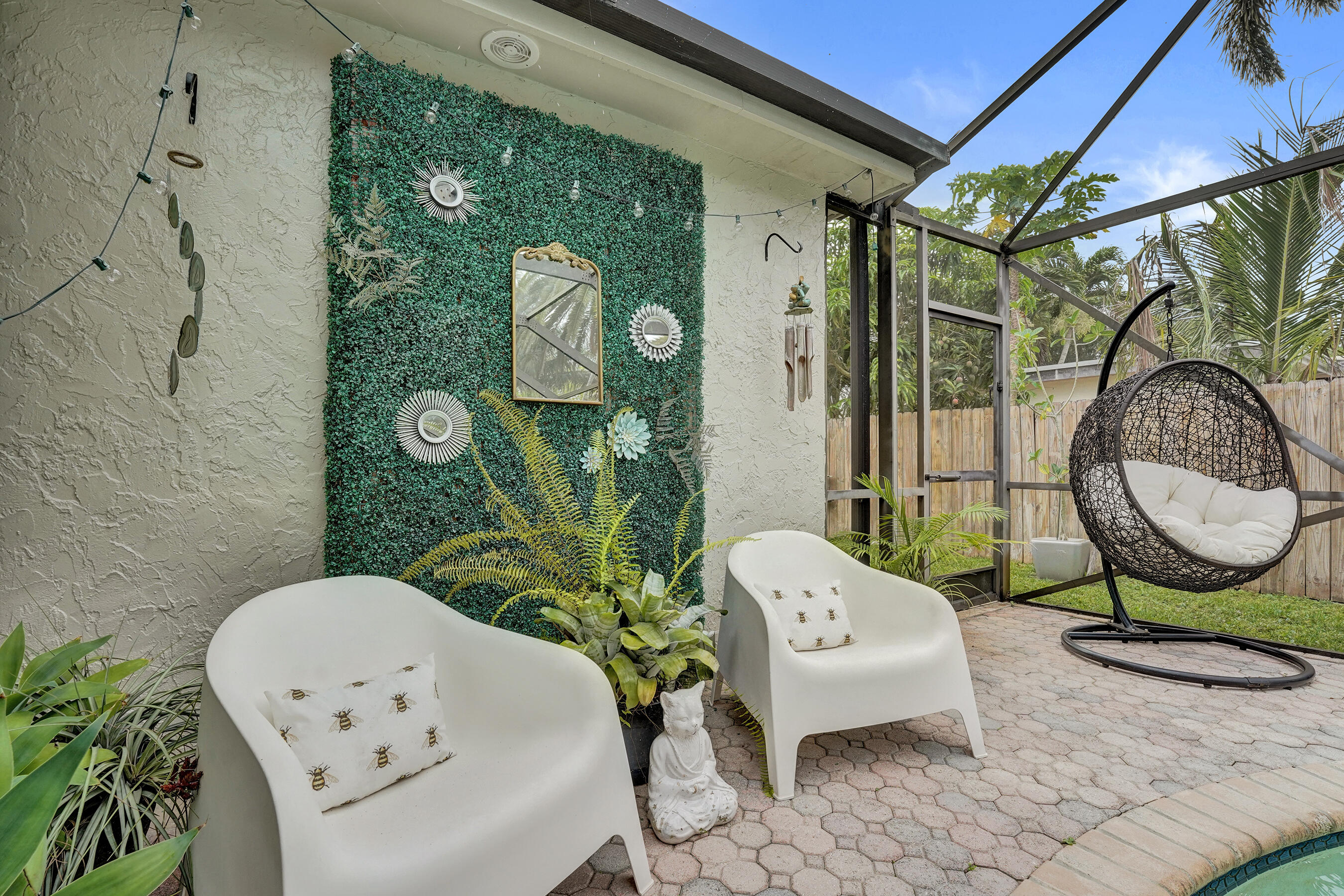 NOB HILL ESTATES 1 SEC - Residential