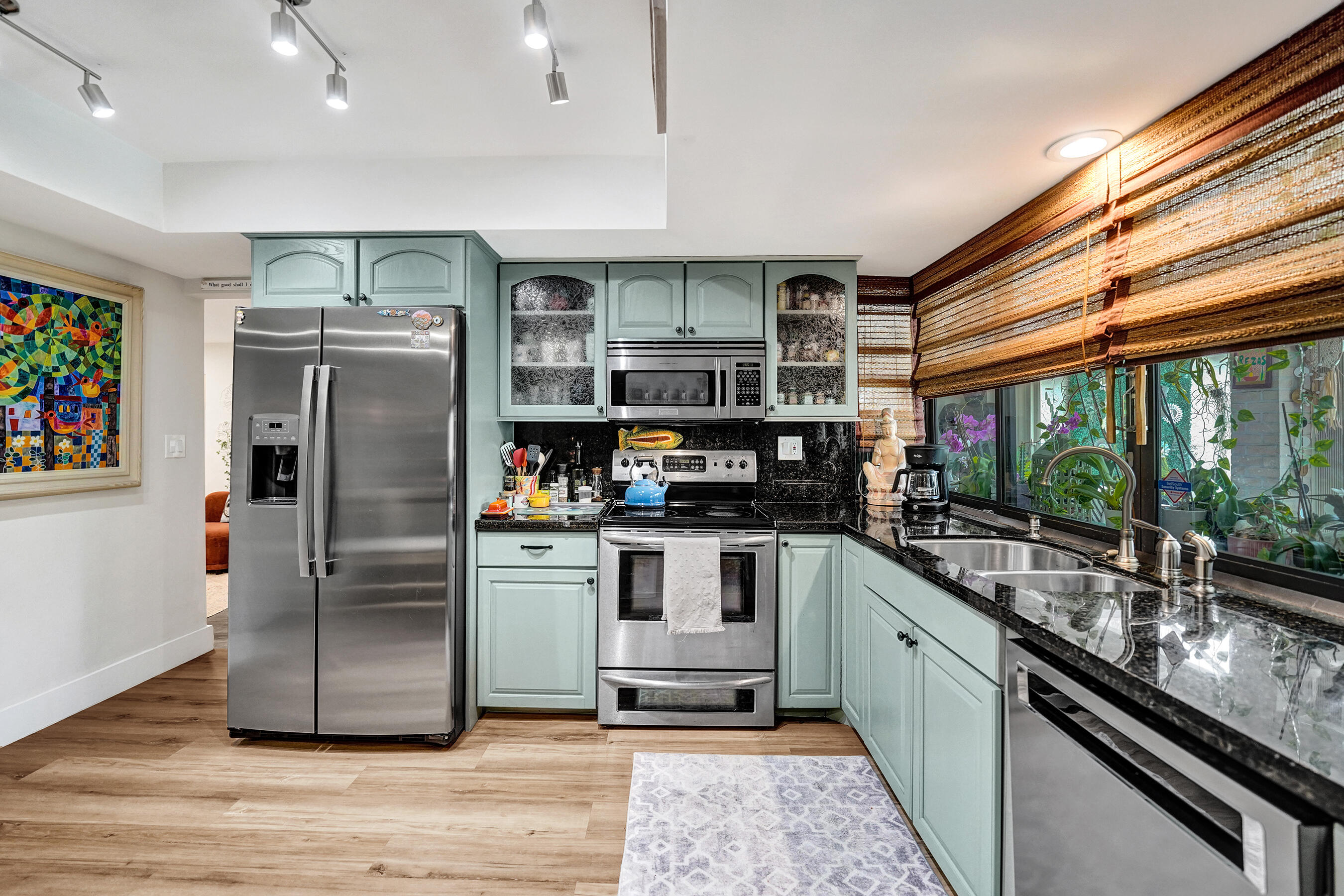 NOB HILL ESTATES 1 SEC - Residential